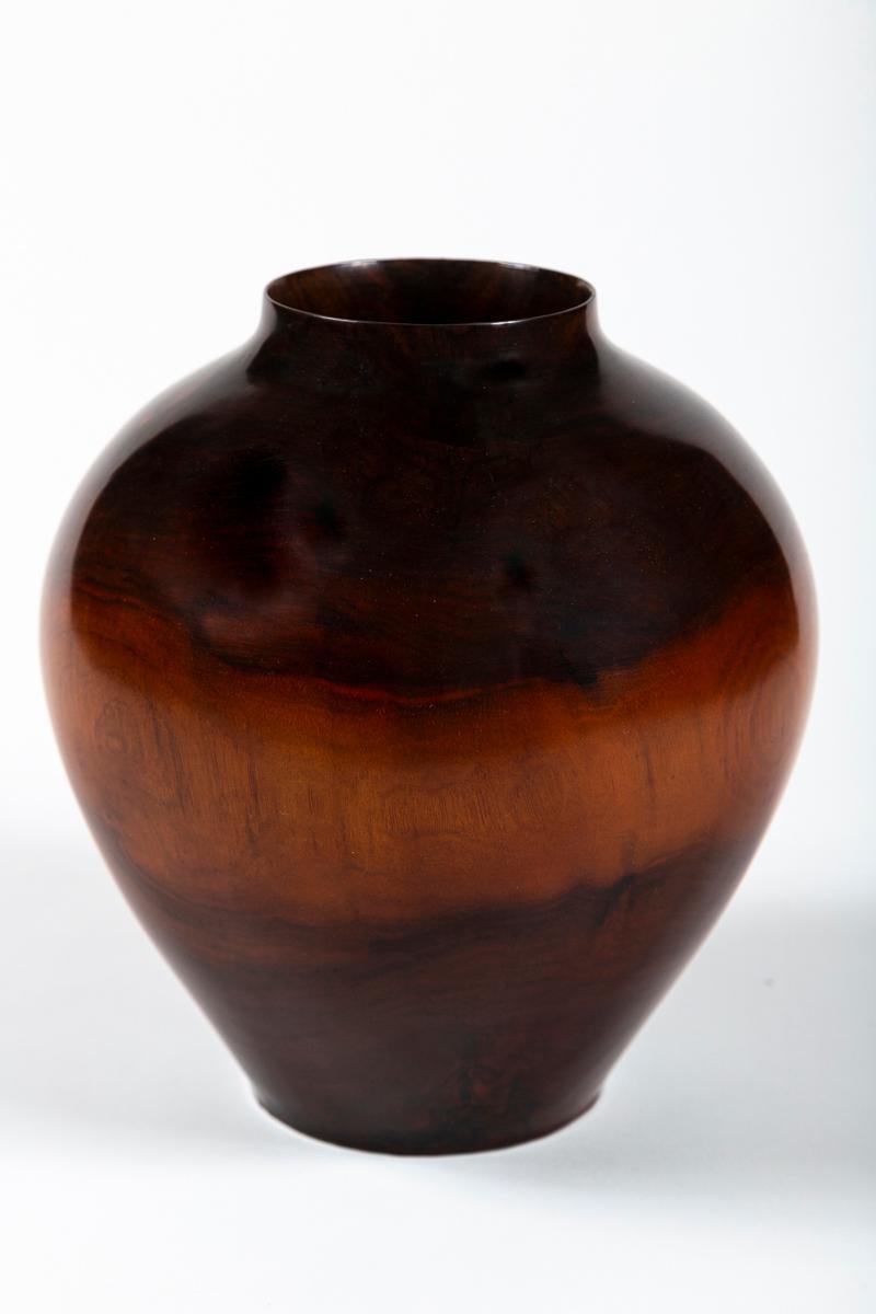 Americano Vaso in noce tornito a mano, XX secolo, americano in vendita