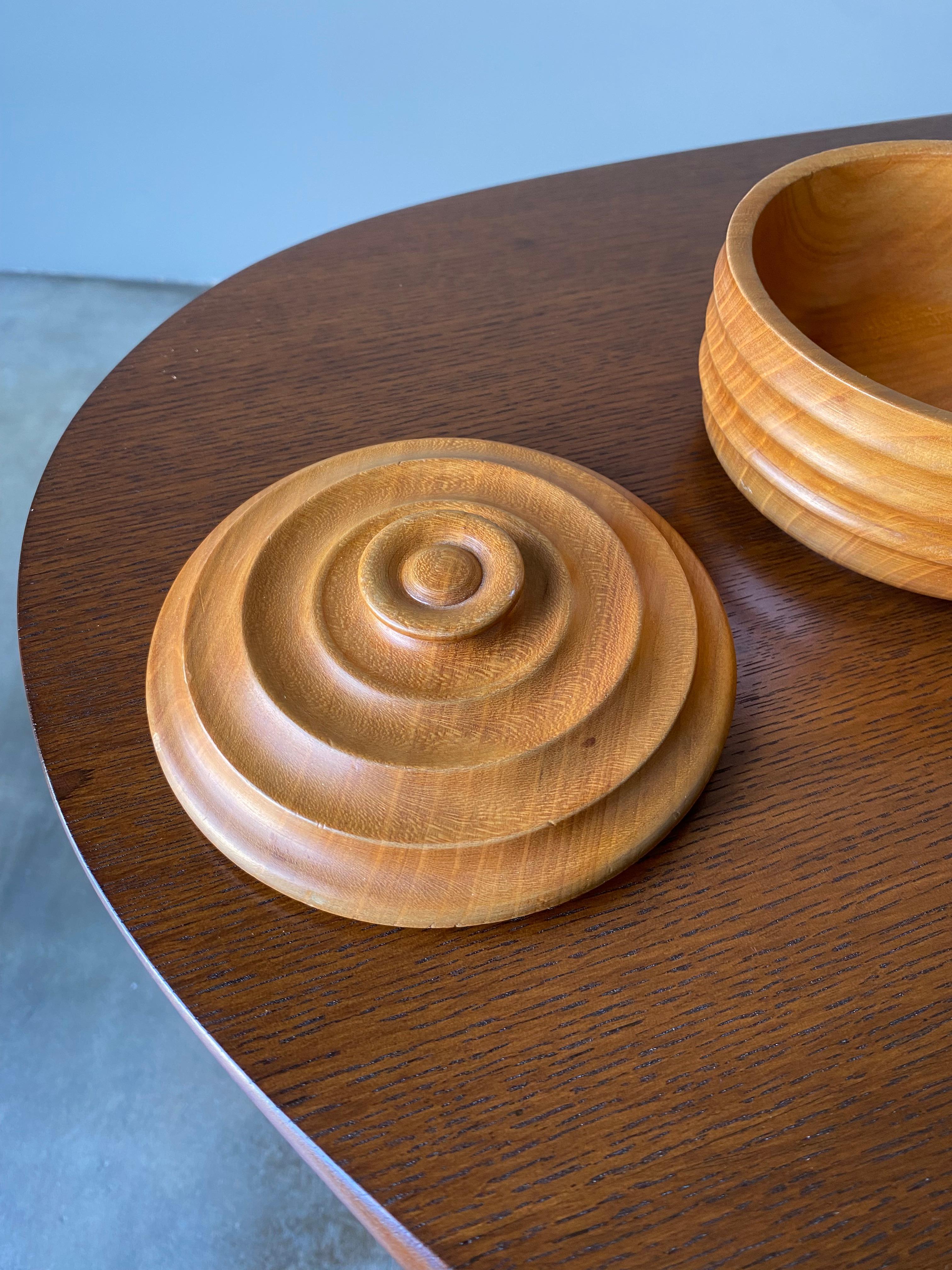 Hand Turned Wooden Lidded Bowl, Circa 1980s 6