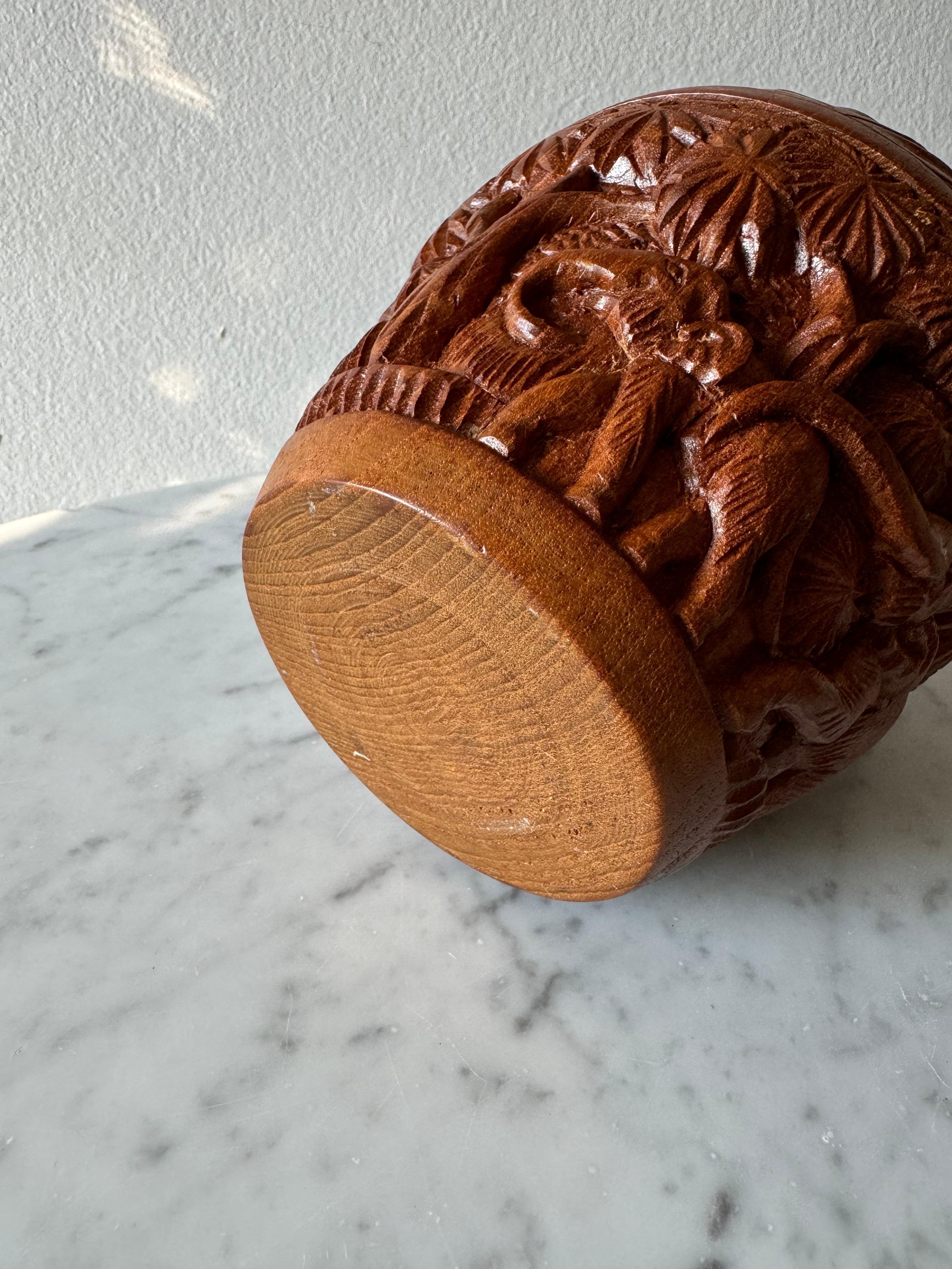 Hand Carved Wooden Lidded Jar/Pot. For Sale 7