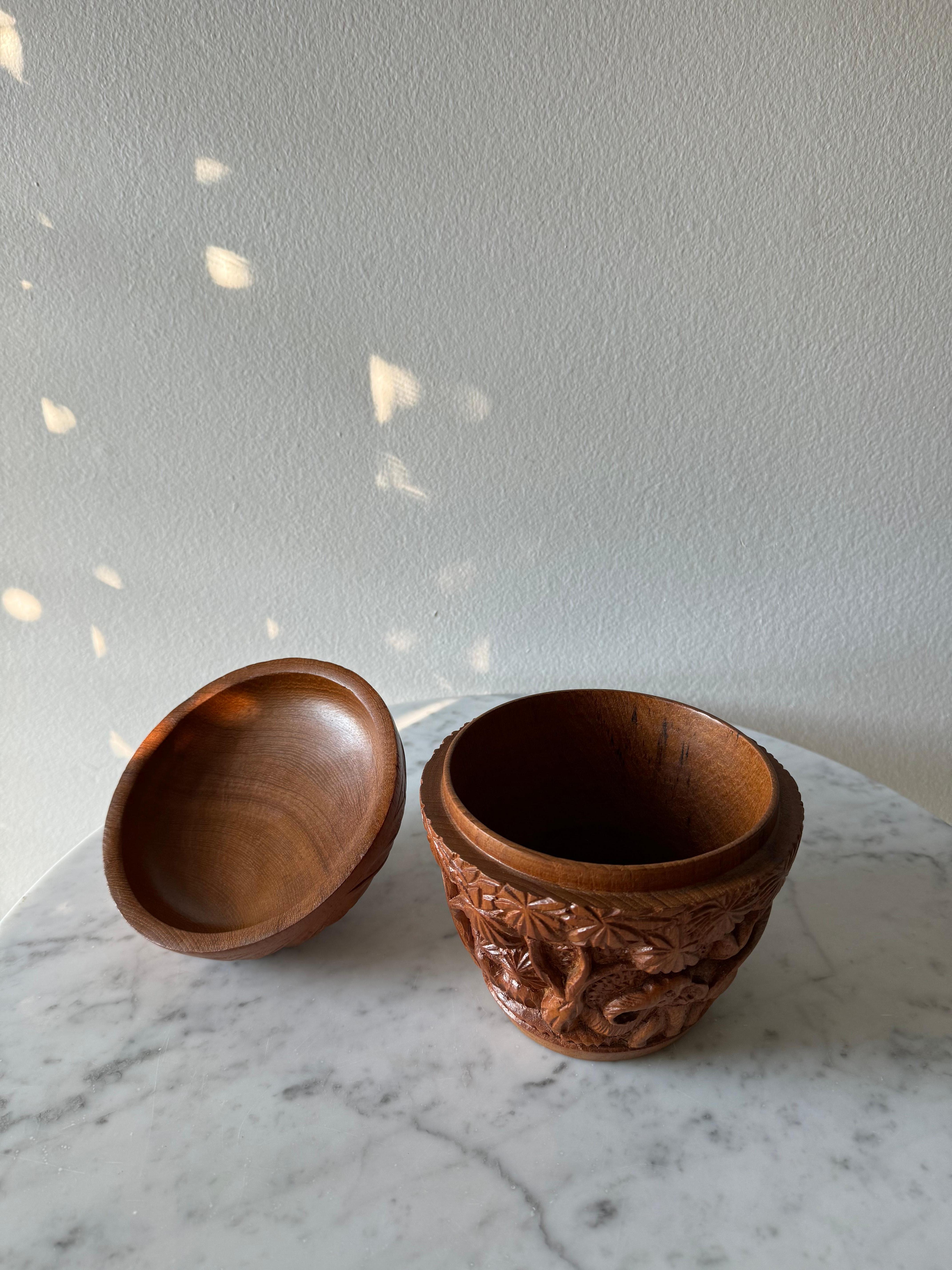 Hand Carved Wooden Lidded Jar/Pot. For Sale 2