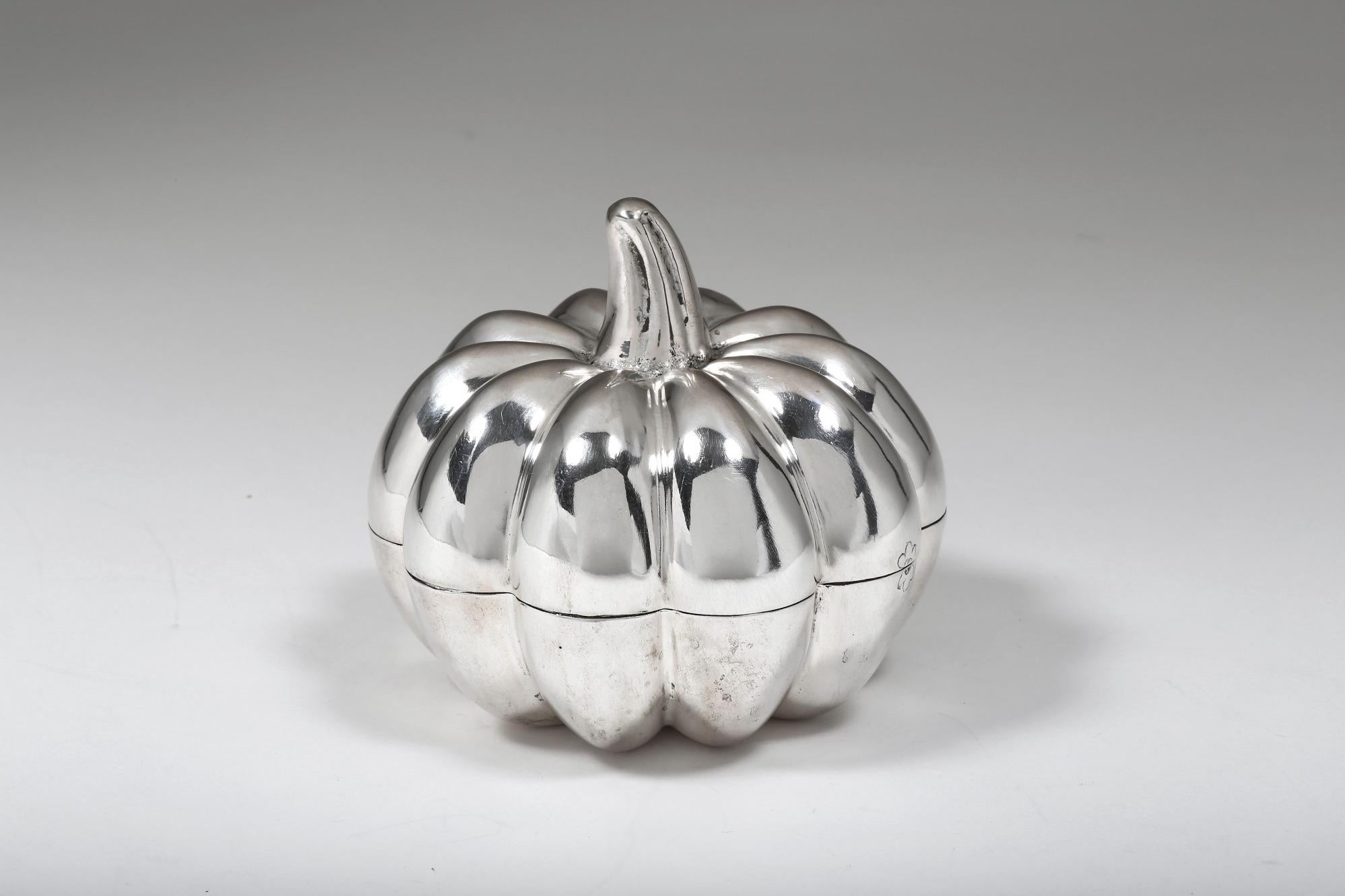 Hong Kong Hand-Worked Contemporary Solid Silver Pumpkin Boxes, Set of Two