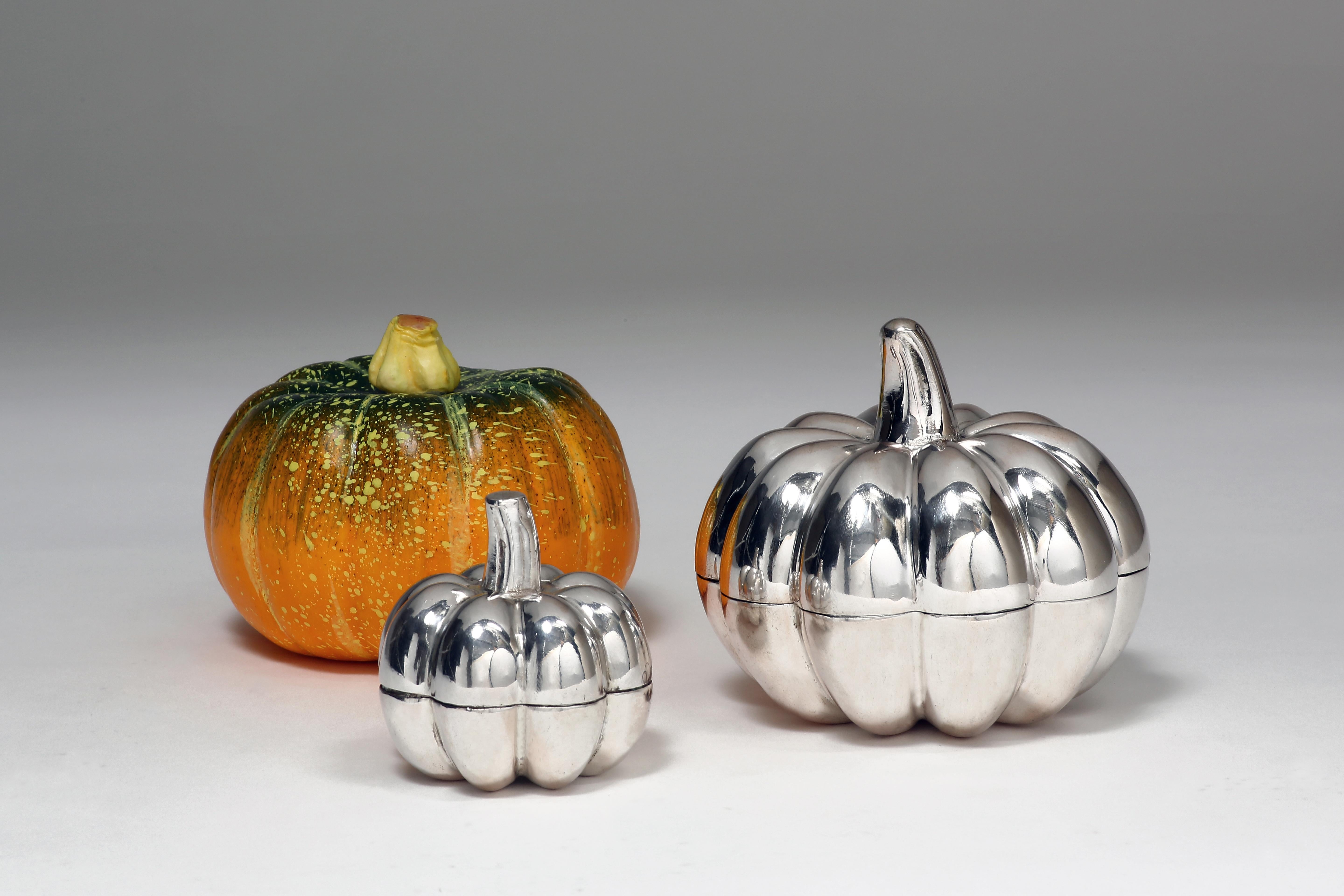 Hand-Crafted Hand-Worked Contemporary Solid Silver Pumpkin Boxes, Set of Two For Sale