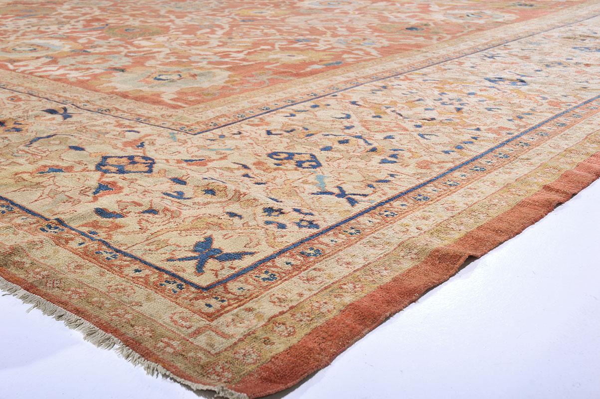 Handwoven 19th Century Antique Persian Sultanabad Rug For Sale 3