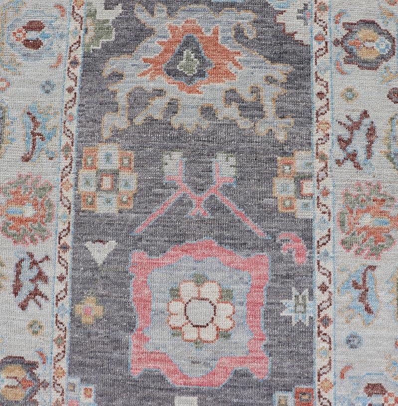 Hand Woven Afghan Oushak Runner with Light-to-Dark Background In New Condition In Atlanta, GA