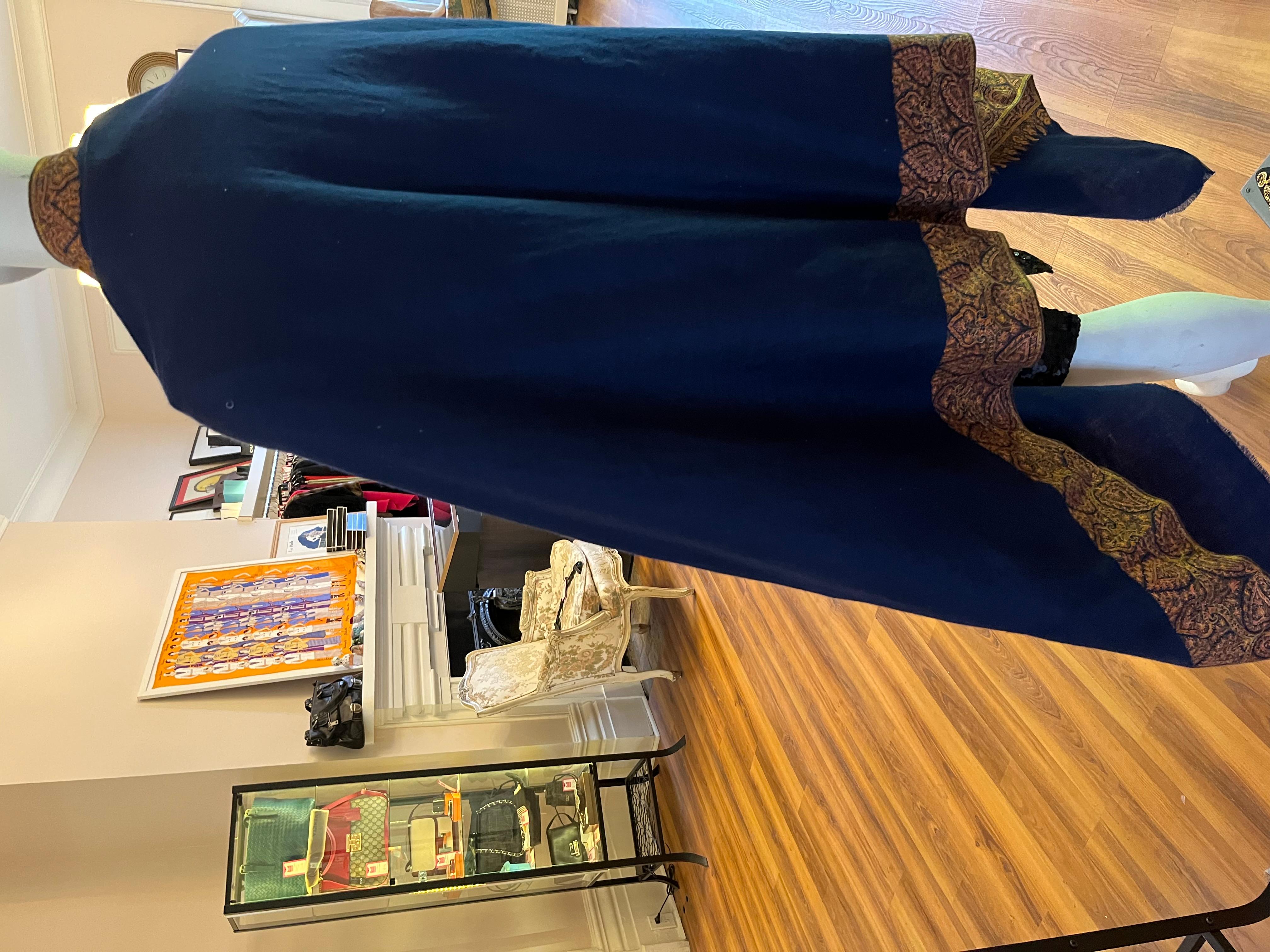Hand Woven and Embroidered Cashmere Made in Kashmir and Signed Stole 3