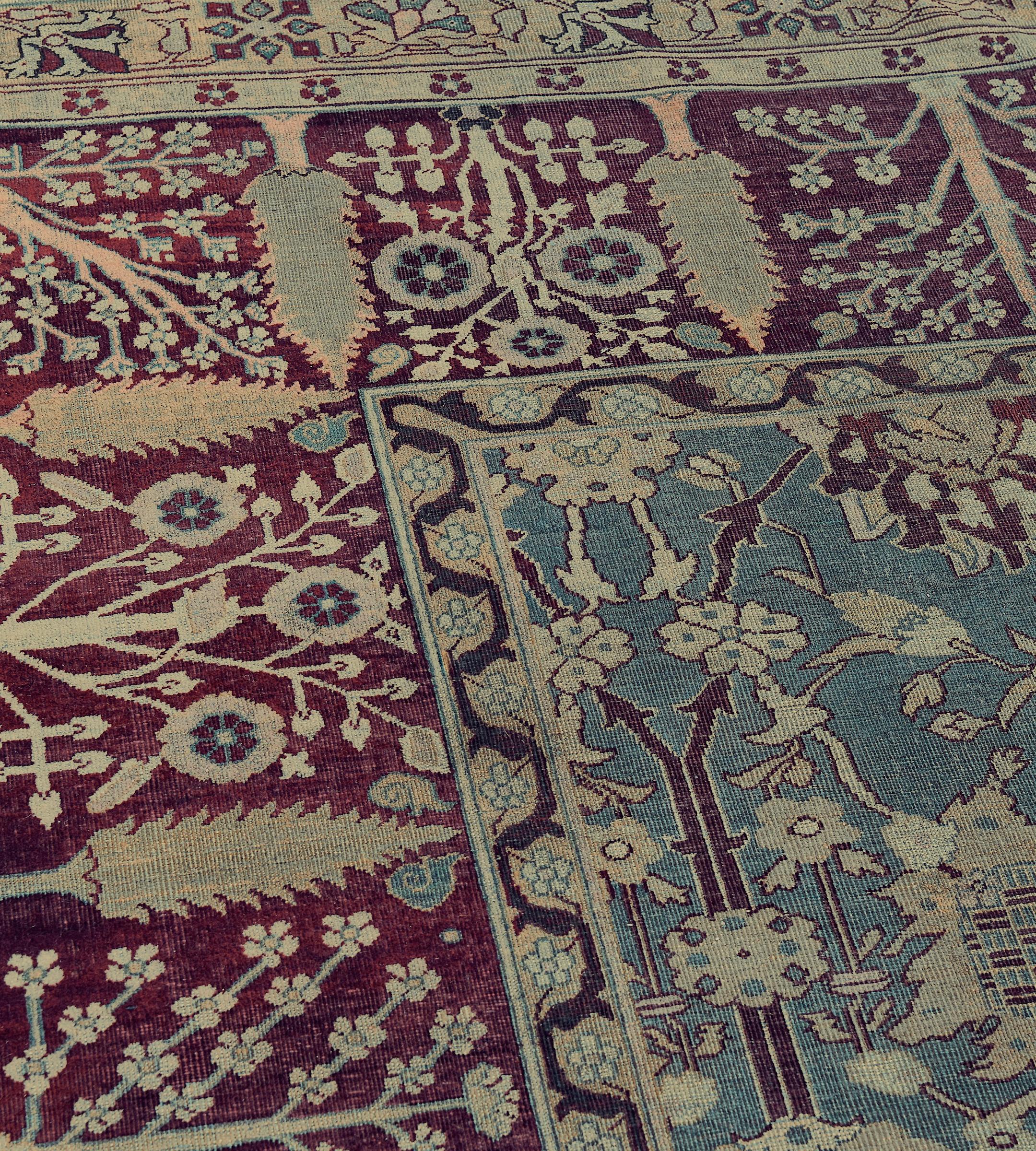 Hand-Woven Antique Floral Agra Rug In Good Condition For Sale In West Hollywood, CA