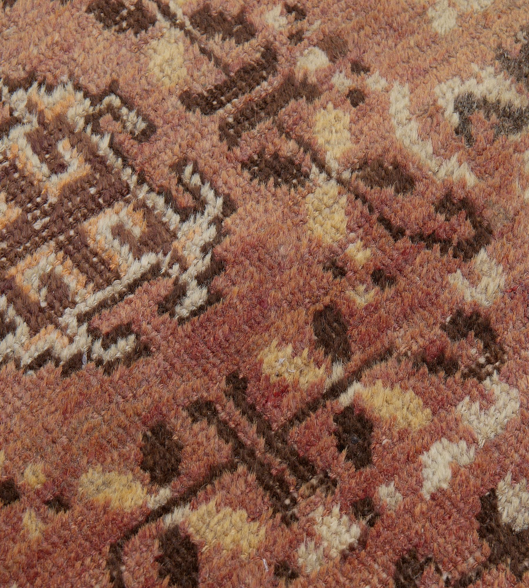 Laine Chemin de table en laine Khotan à motifs floraux, tissé à la main à l'ancienne, de couleur brun renard en vente