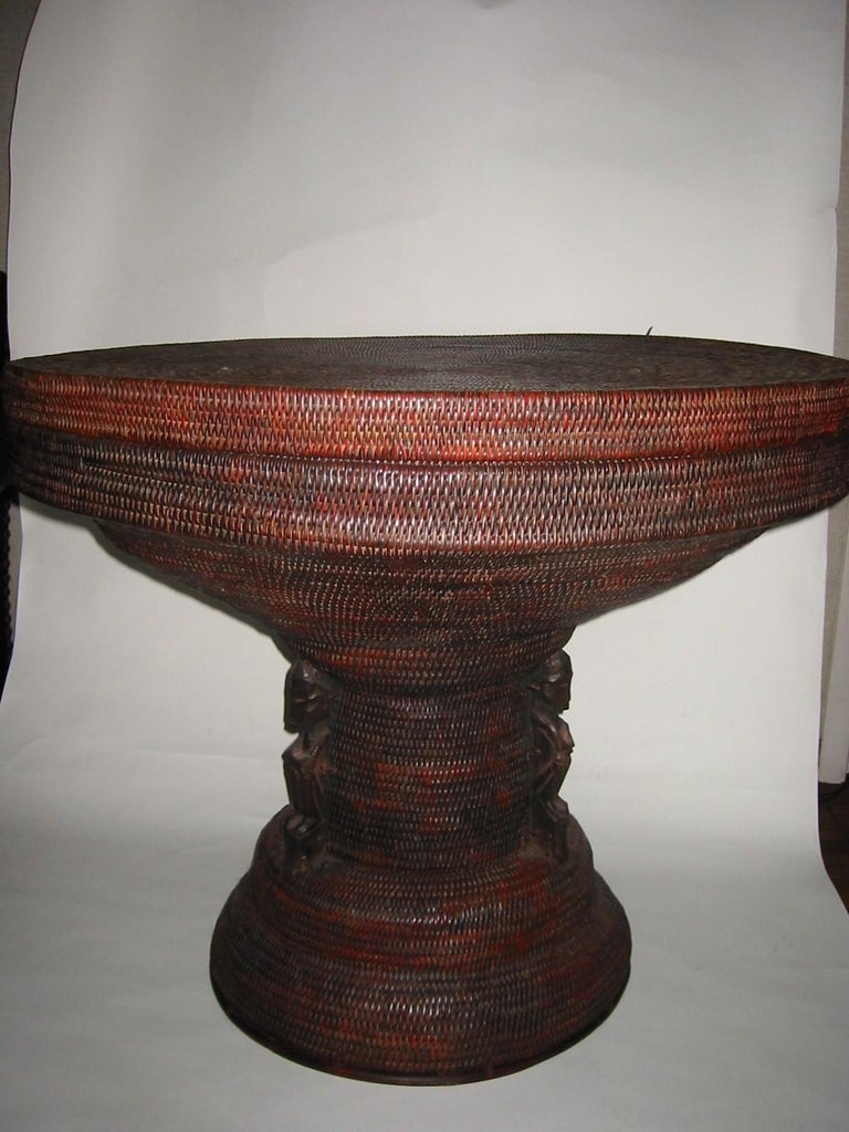 Hand Woven Side Table / Basket with Hand Carved Details For Sale at 1stDibs