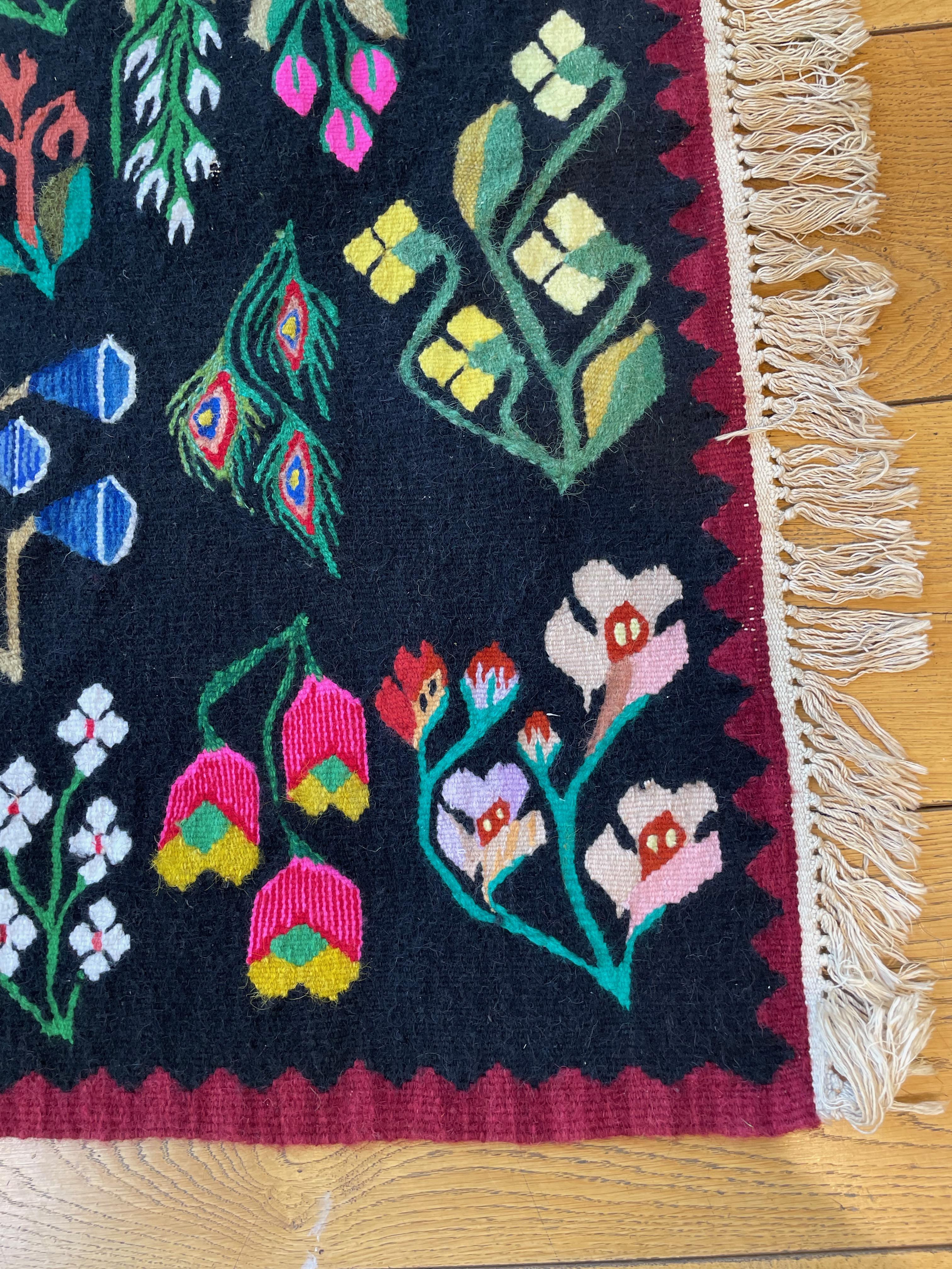 Moldovan Hand Woven Bessarabian Kelim with Floral Pattern, 1940 For Sale