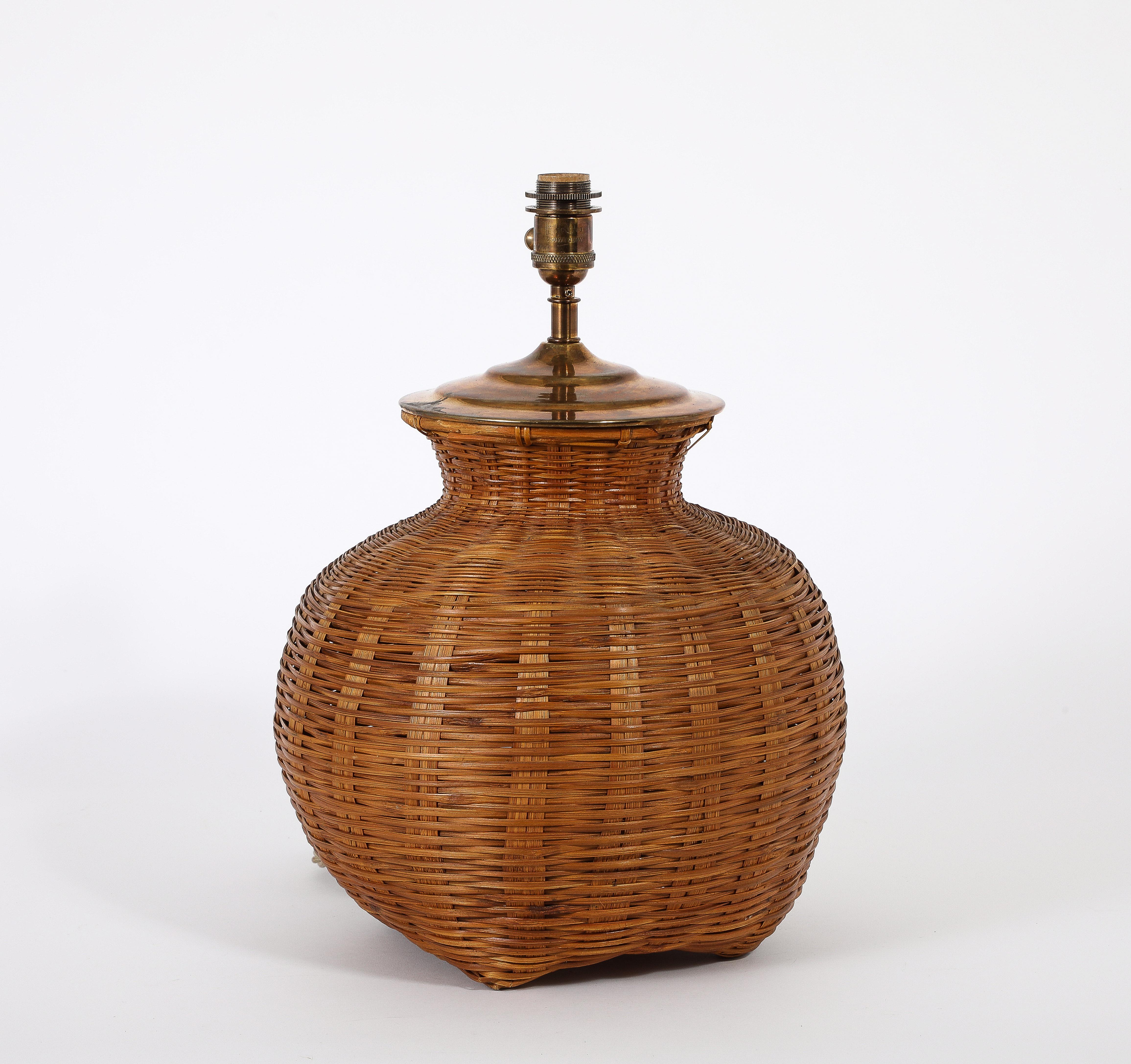 Hand Woven Caned Rattan Table Lamp, France 1970’s For Sale 2
