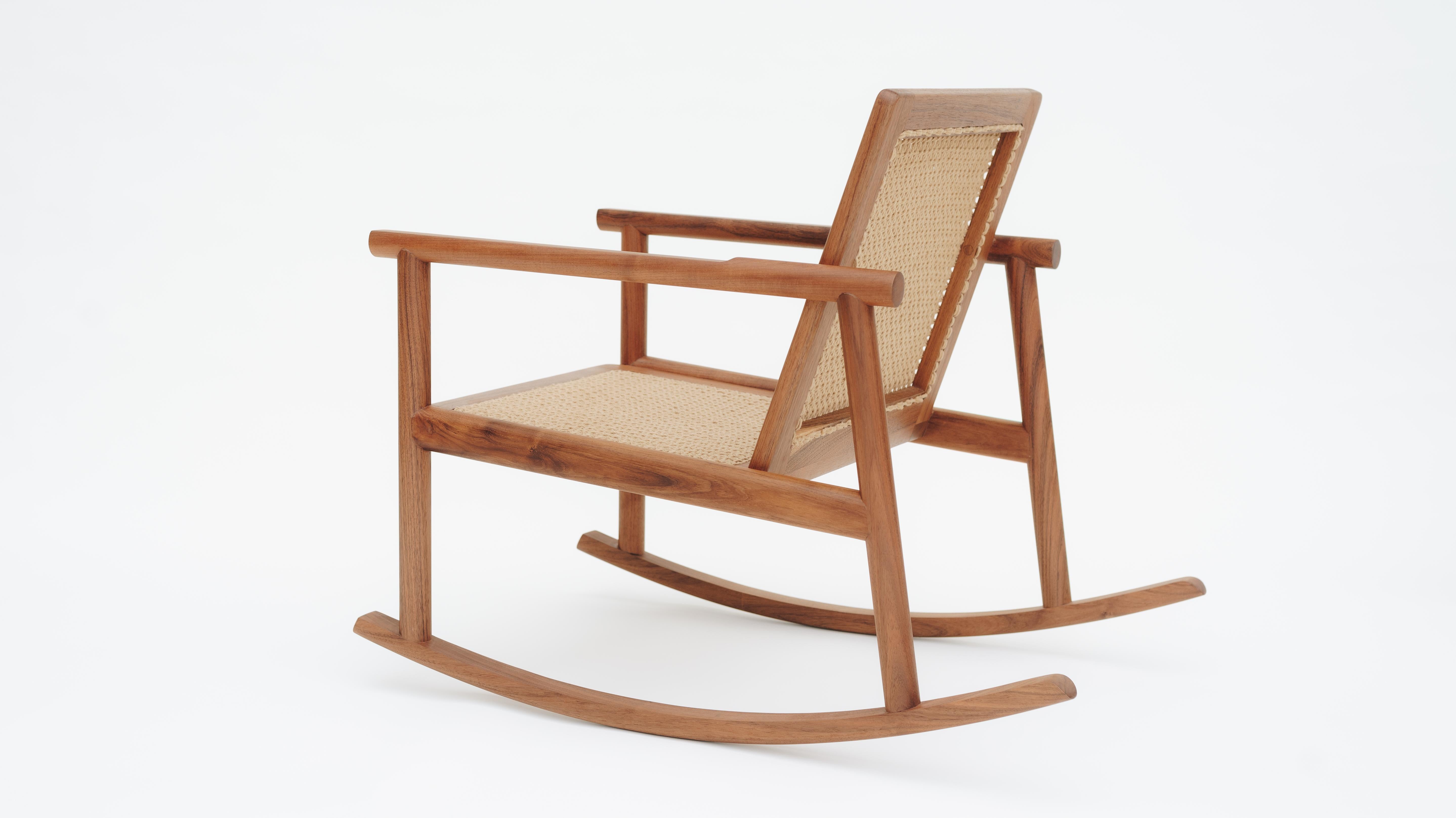 The design of Cocom rocking chair draws its inspiration from the wicker rockers and armchairs traditionally woven in Yucatan. Nowadays, this tradition is fading away, along with the art of hand-weaving chairs. That's why the intention behind the