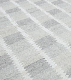 Hand-Woven Contemporary Swedish-Inspired Wool Flat-weave Rug