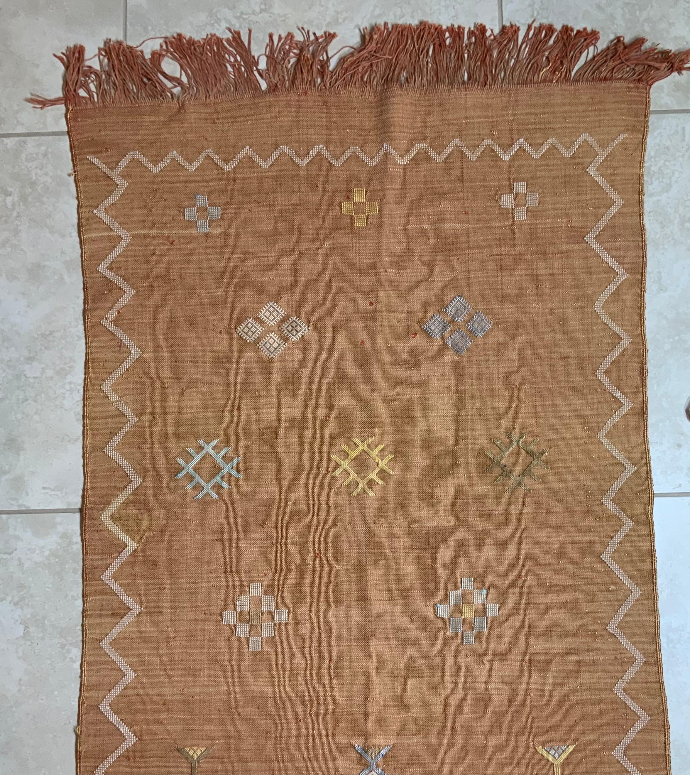 Hand Woven Moroccan Cactus Silk Style Flat-Weave Kilim Runner 5