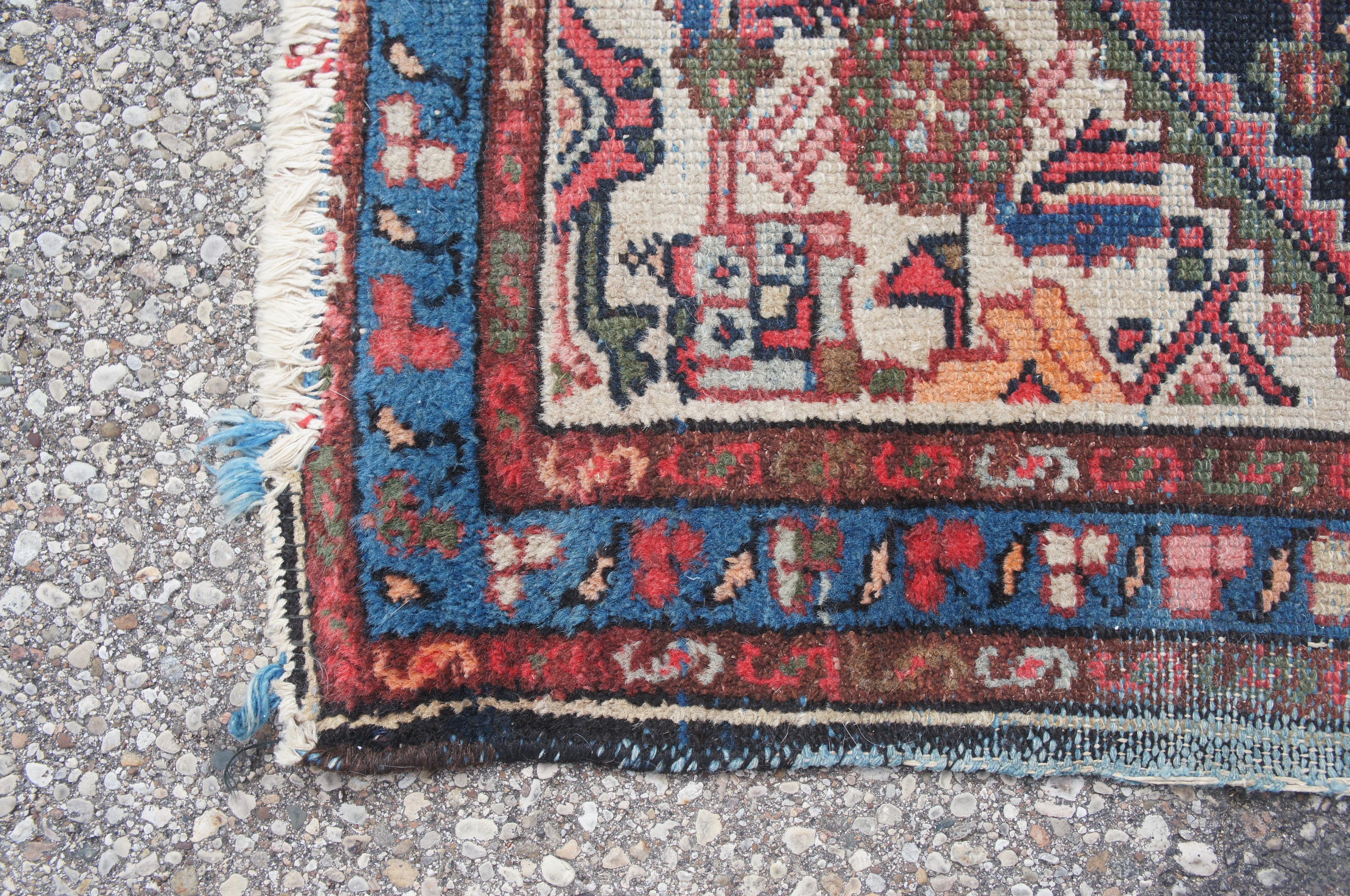 Hand Woven Persian Kurdish Geometric Red & Blue Wool Area Rug Prayer Mat 3 x 4' In Good Condition For Sale In Dayton, OH
