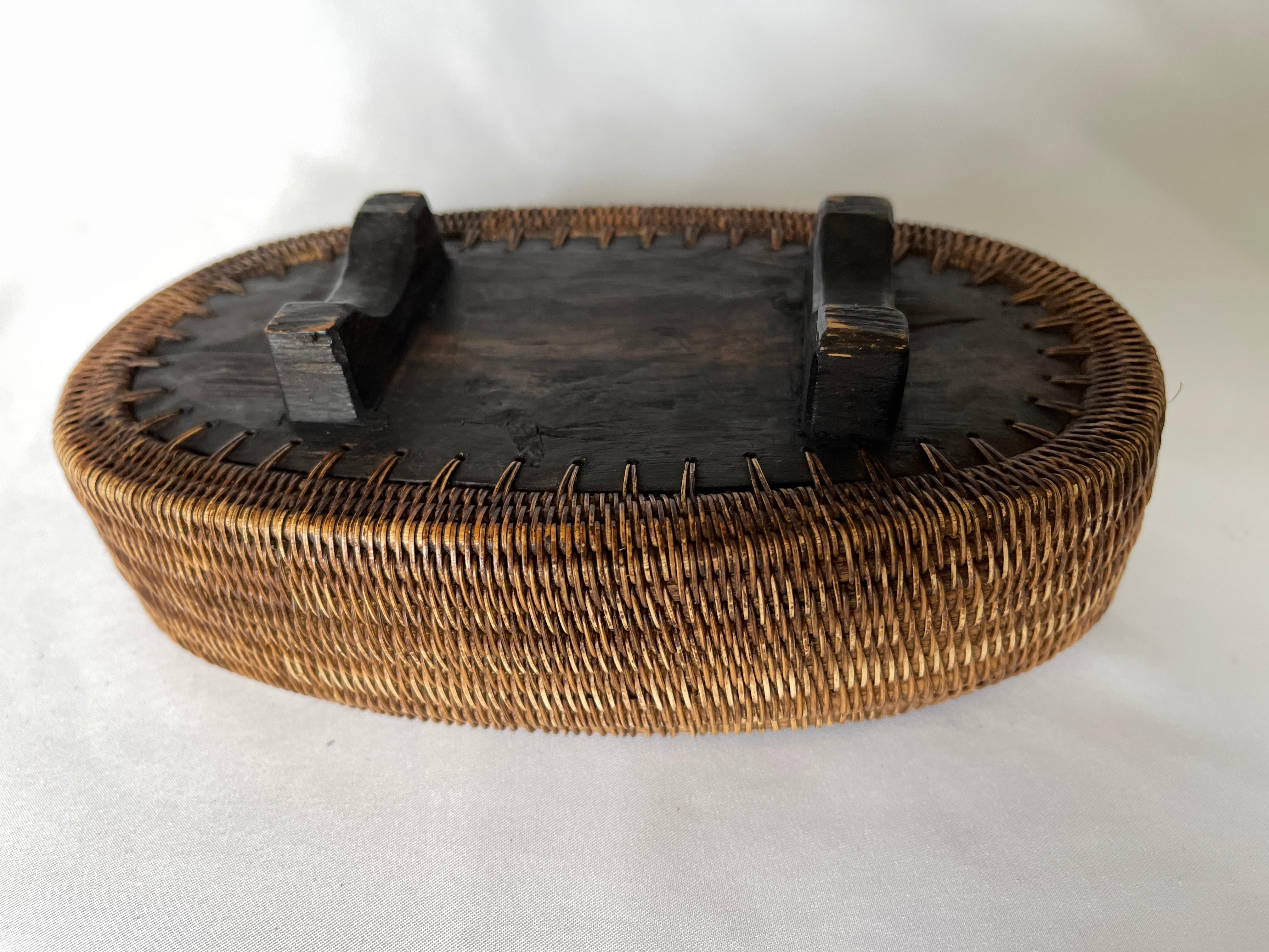 Hand Woven Oval Reed Basket with Carved Wooden Crawfish Lid 3