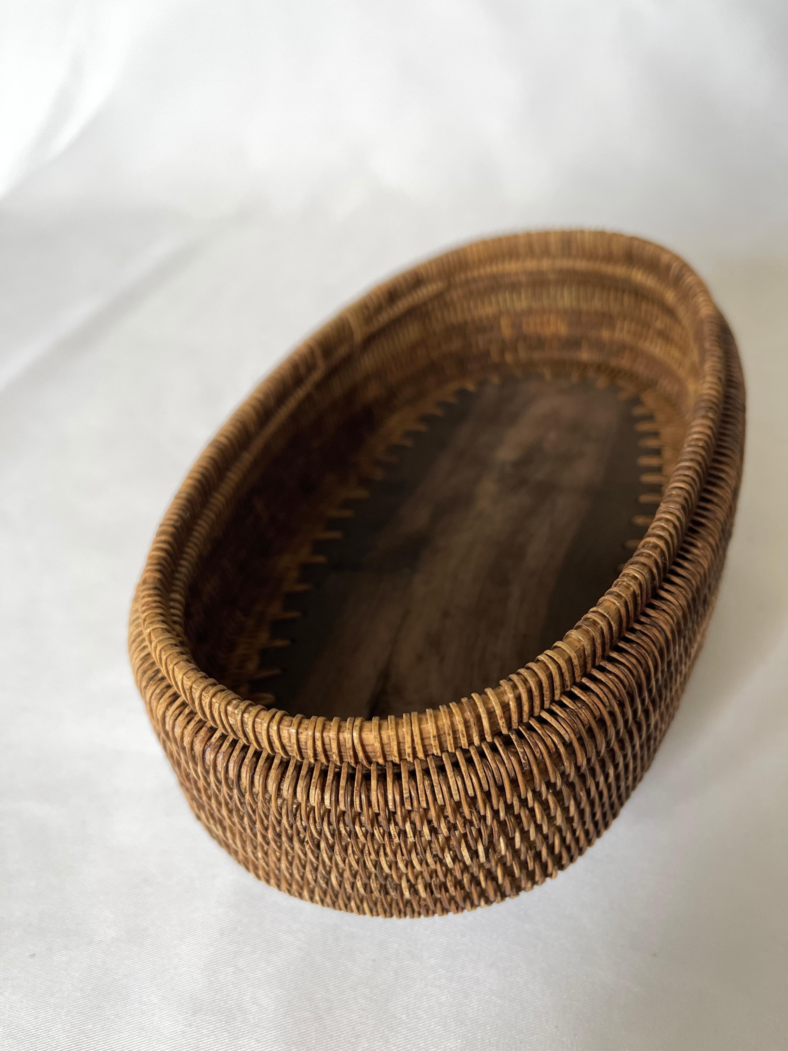 Hand Woven Oval Reed Basket with Carved Wooden Crawfish Lid 1