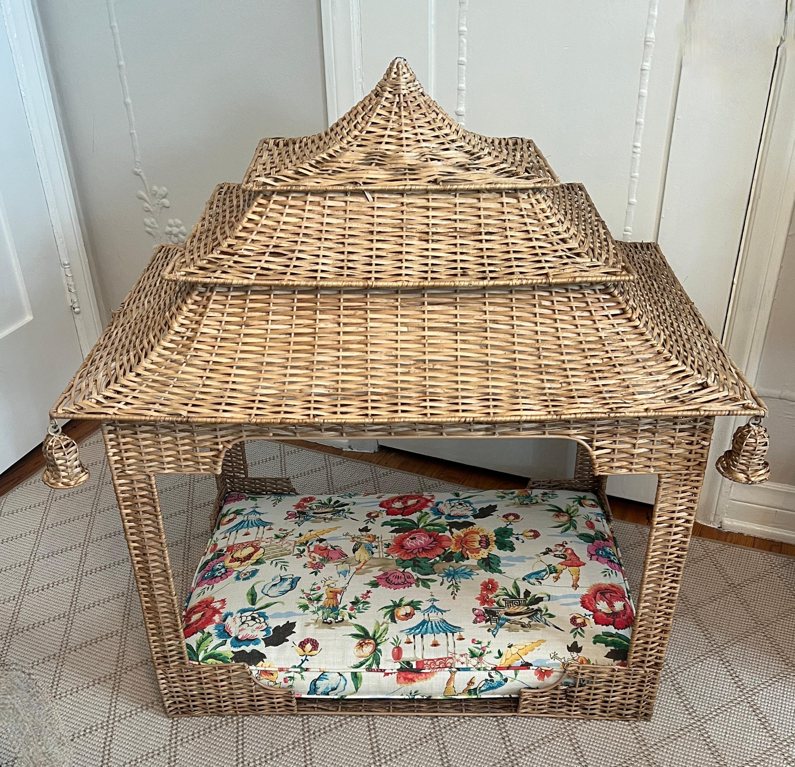 Hand Woven Rattan Pagoda Dog Bed with Asian Fabric and Special Rattan Details For Sale 3