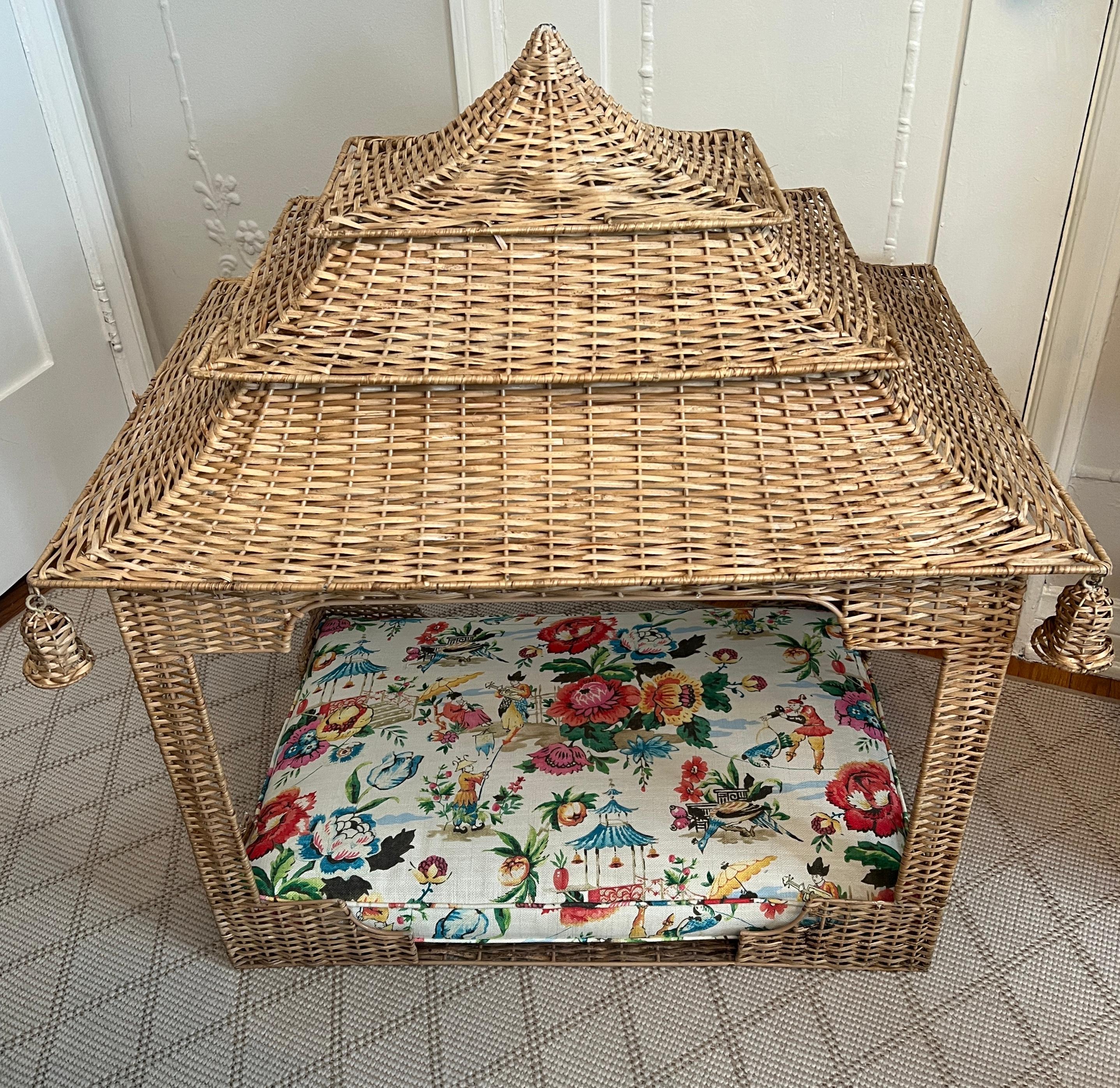 Hand Woven Rattan Pagoda Dog Bed with Asian Fabric and Special Rattan Details For Sale 4