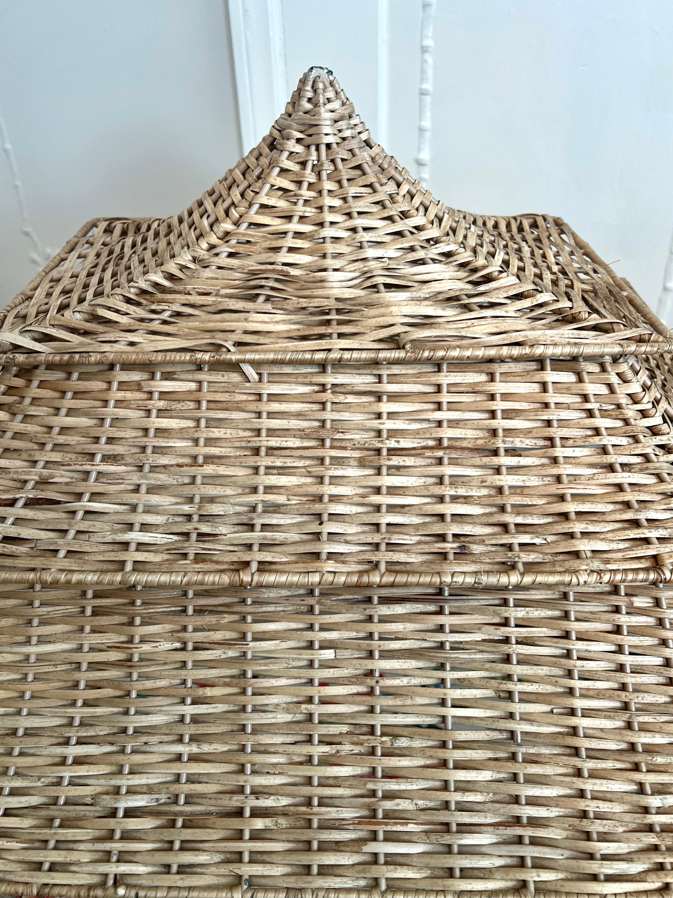 20th Century Hand Woven Rattan Pagoda Dog Bed with Asian Fabric and Special Rattan Details For Sale
