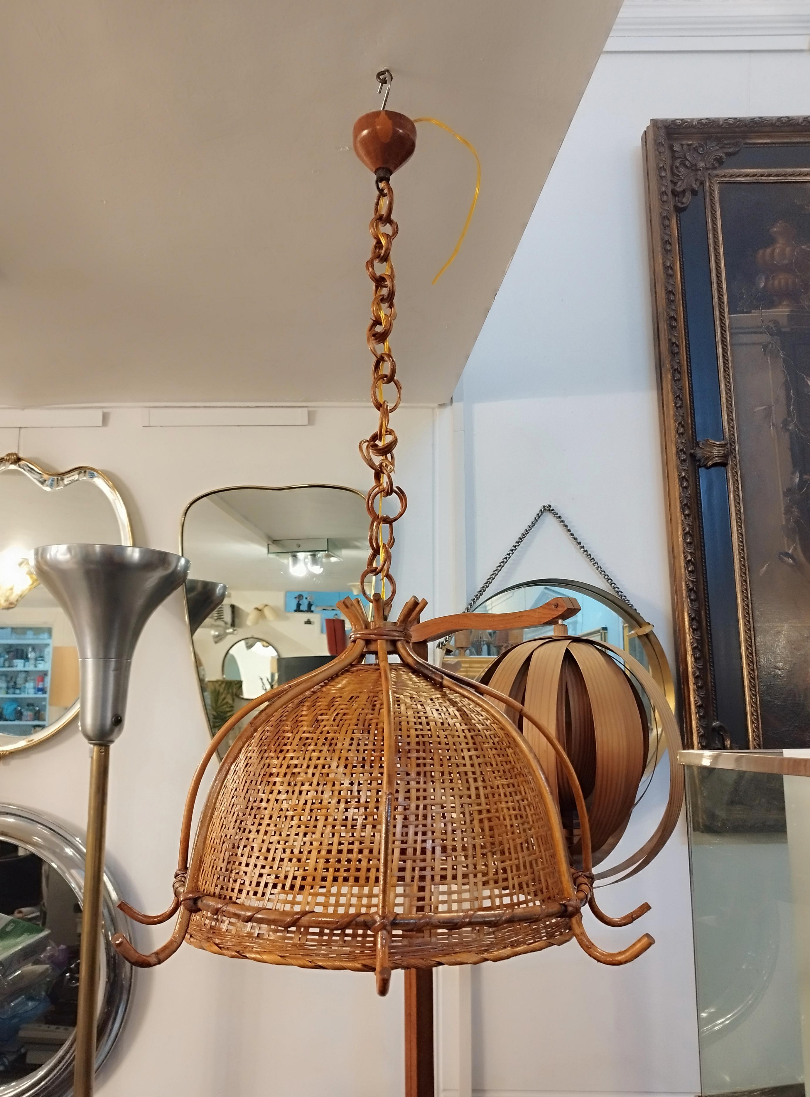 Hand Woven Rattan Wicker Pendant Chandelier, Italy, 1960s In Good Condition For Sale In Naples, IT