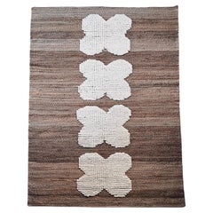 Hand Woven Rug ‘Four Leafs’