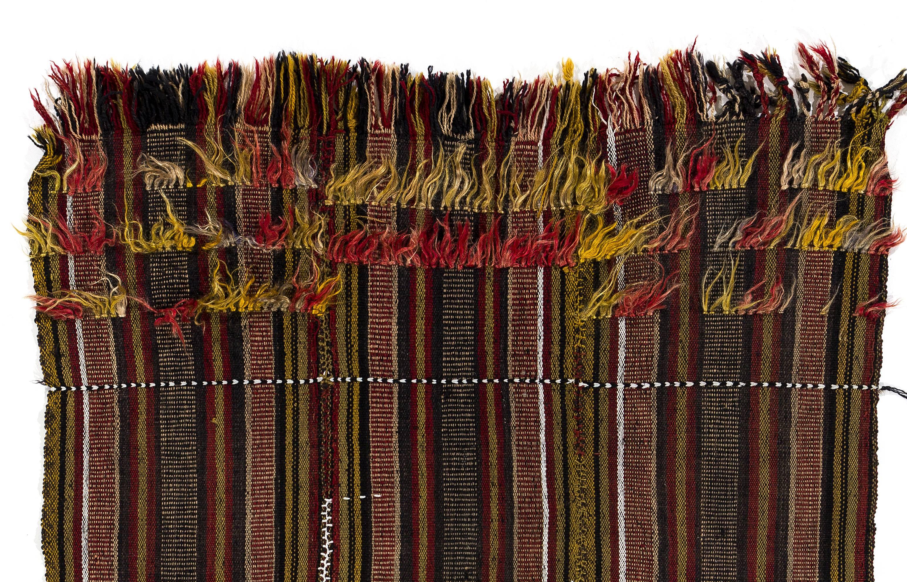Hand-Woven Tribal Kurdish Wool Kilim. 3.7x4.7 Ft. Flat-Weave Rug or Wall Hanging In Good Condition For Sale In Spring Valley, NY