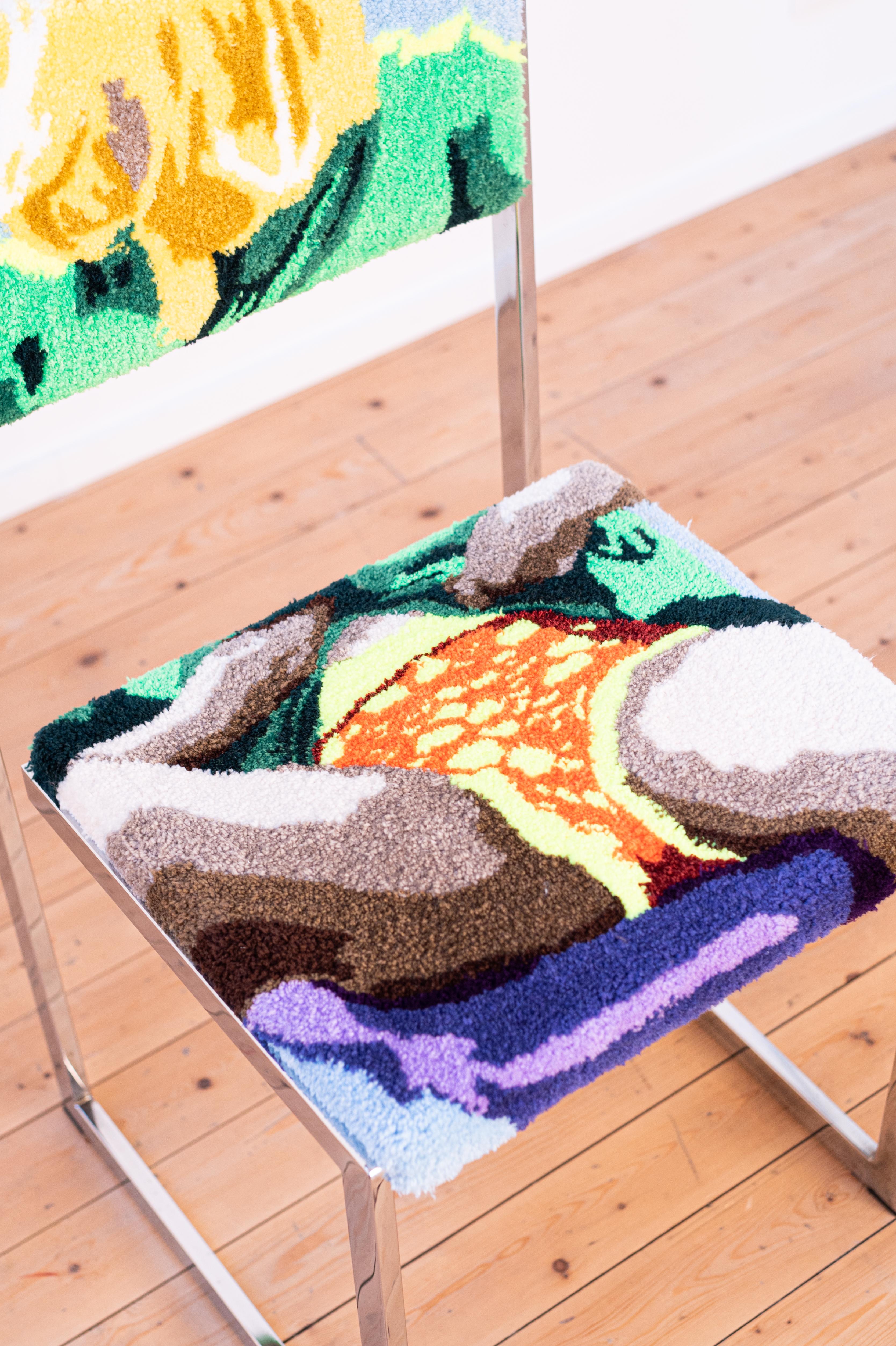 Handgewebter getufteter Designstuhl (2021) der belgischen Textilkünstlerin Martha Samyn  im Zustand „Hervorragend“ im Angebot in Oostende, BE
