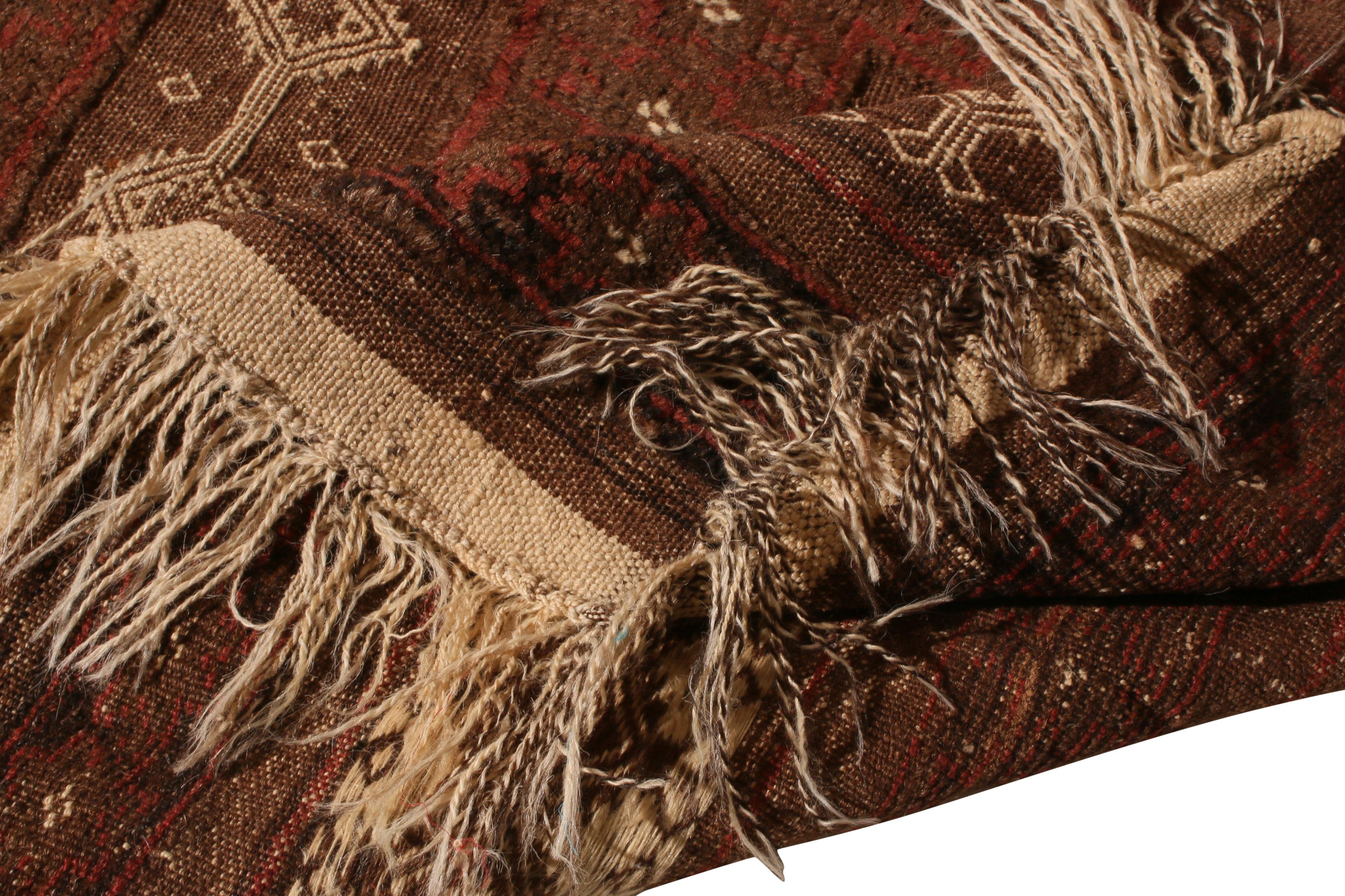 Handwoven Vintage Kilim Brown Beige and Red Traditional Flat-Weave In Good Condition In Long Island City, NY