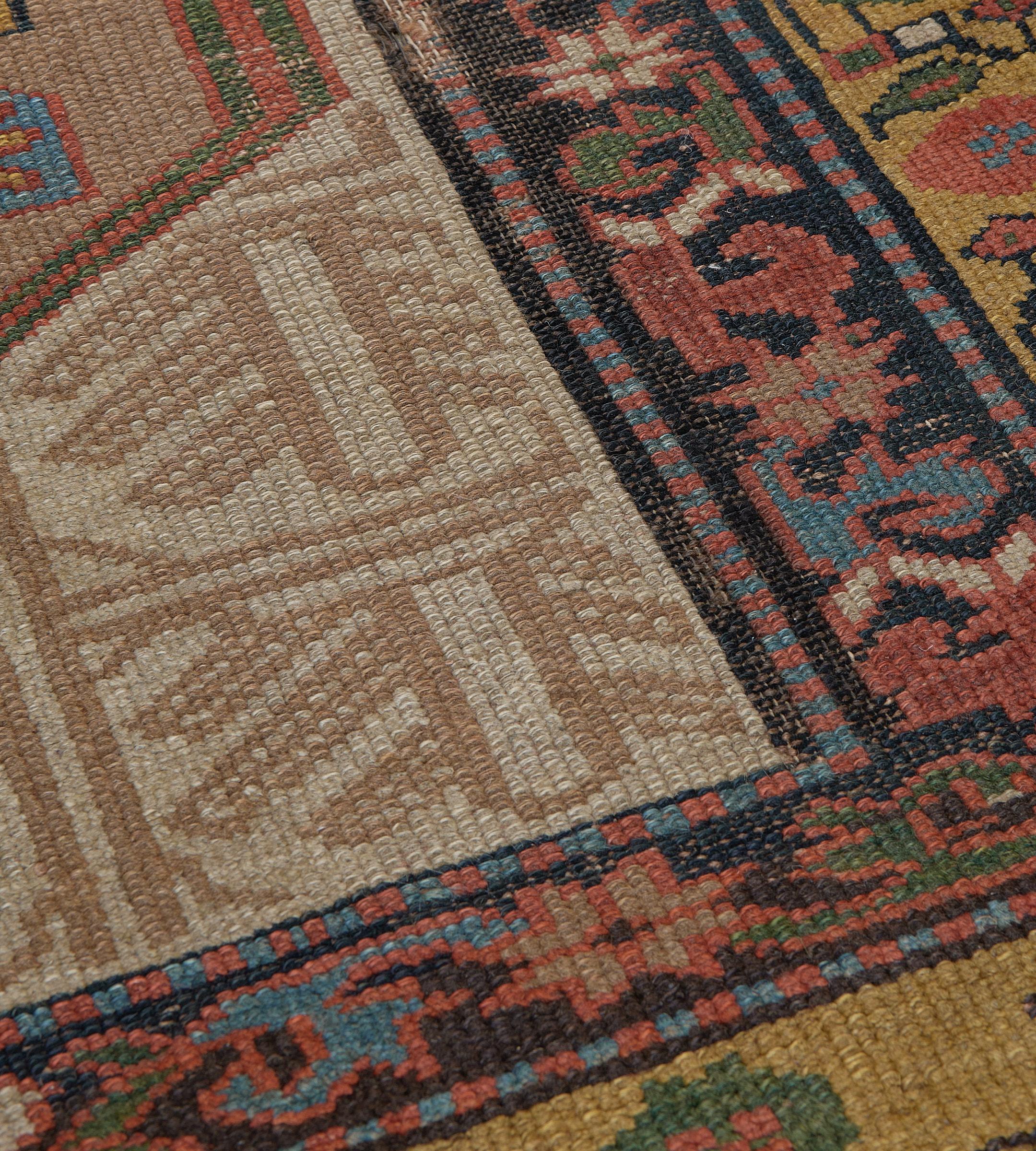 Hand-Woven Wool Antique Light-Brown Traditional Persian Serab Runner In Good Condition For Sale In West Hollywood, CA