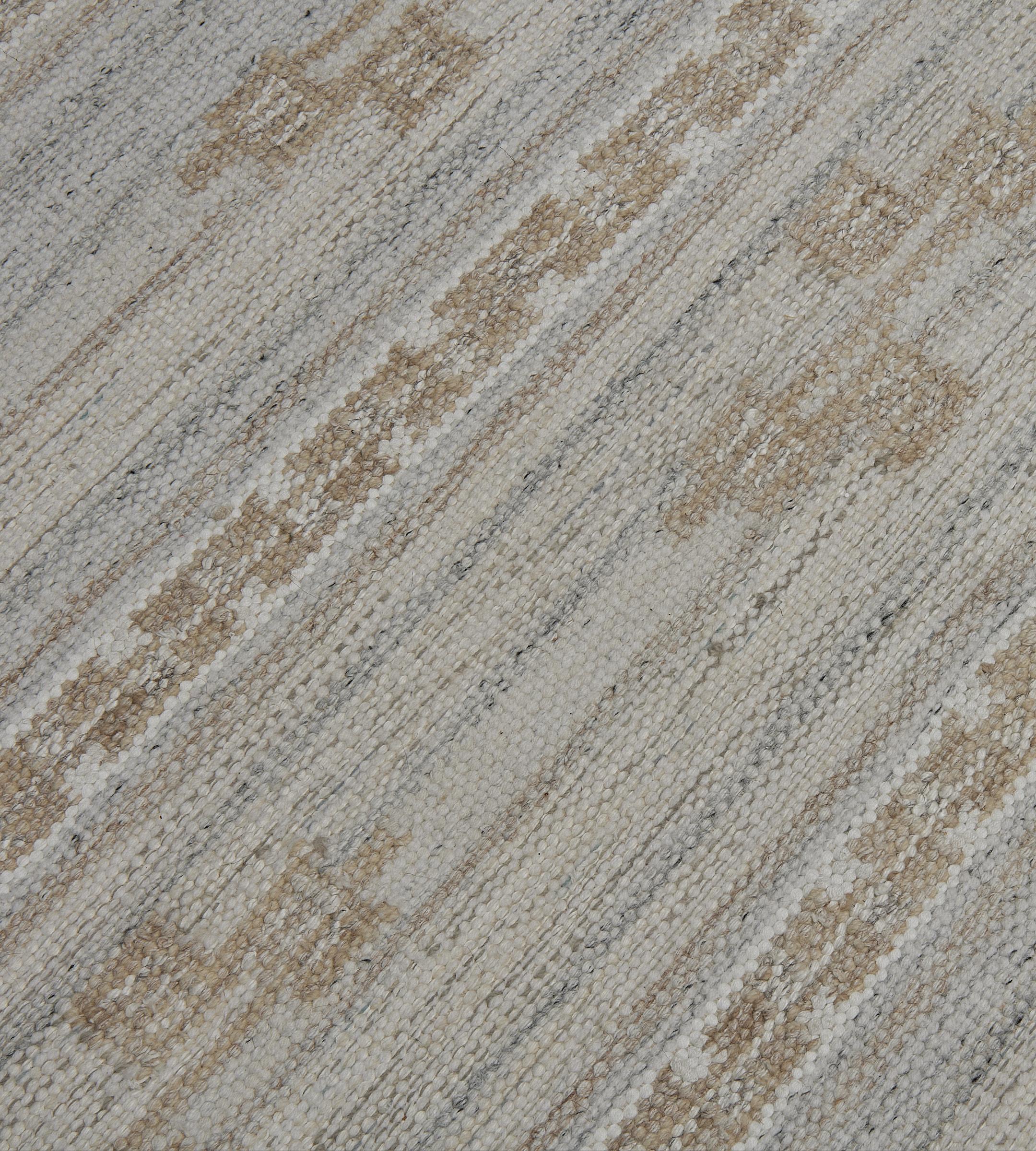 Hand-Woven Wool Contemporary Swedish-Inspired Rug 12'6