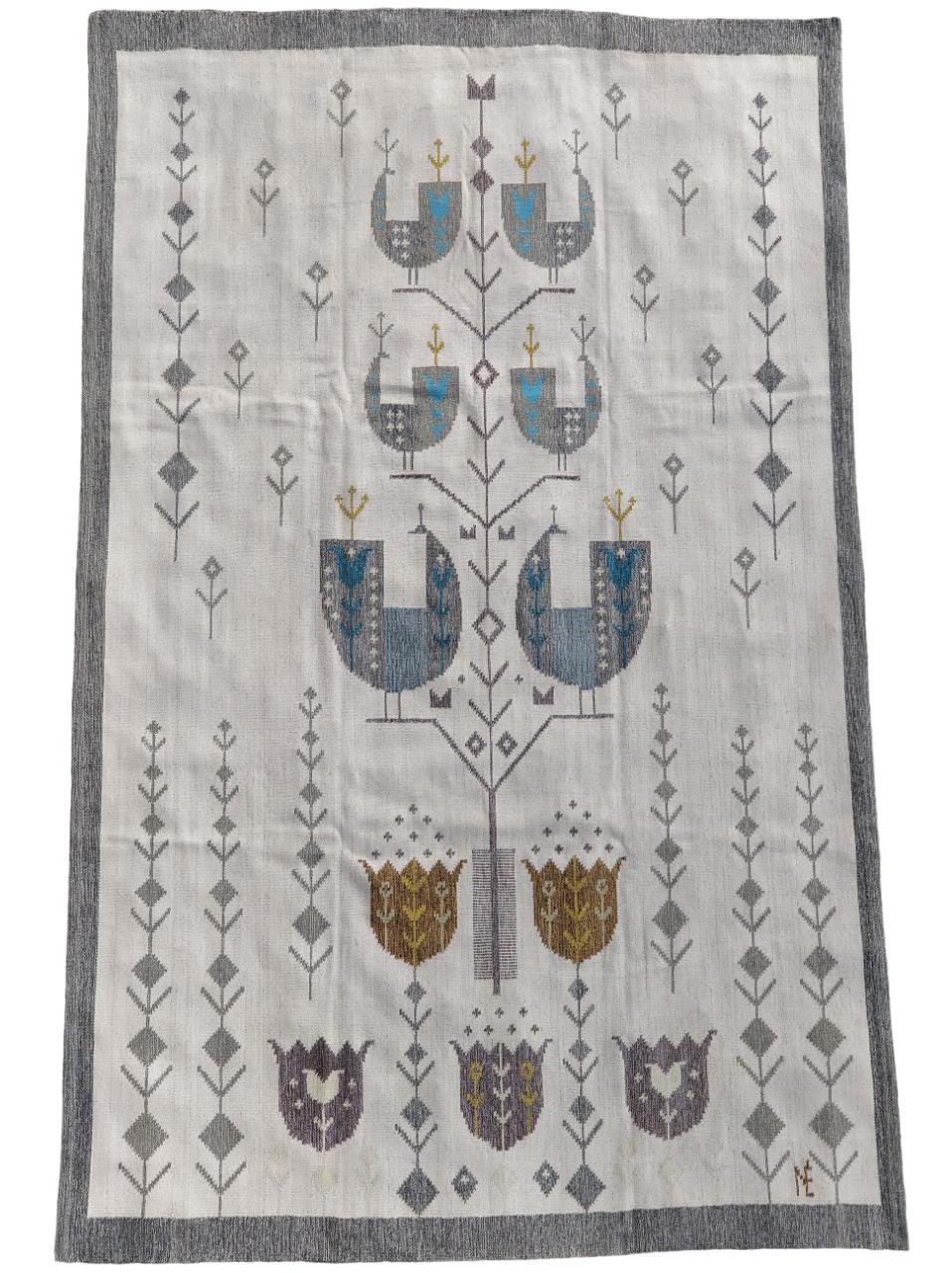 Handgewebter Wollteppich Stilisierte Vögel und Tulpen - Eva Nemeth Monogramm im Angebot 3