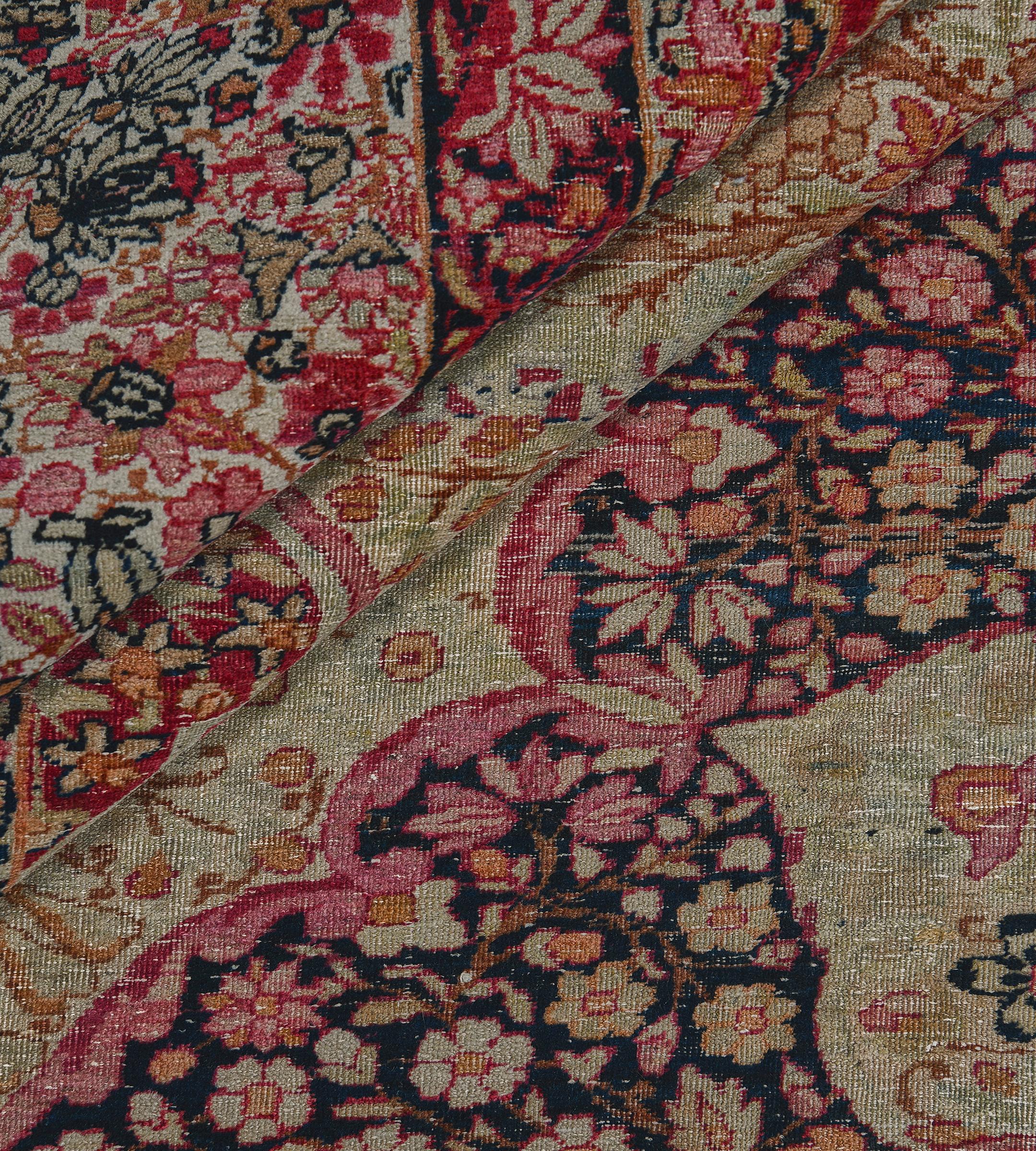 Tappeto Kerman tessuto a mano in lana della fine del XIX secolo proveniente dalla Persia sudorientale in vendita 5