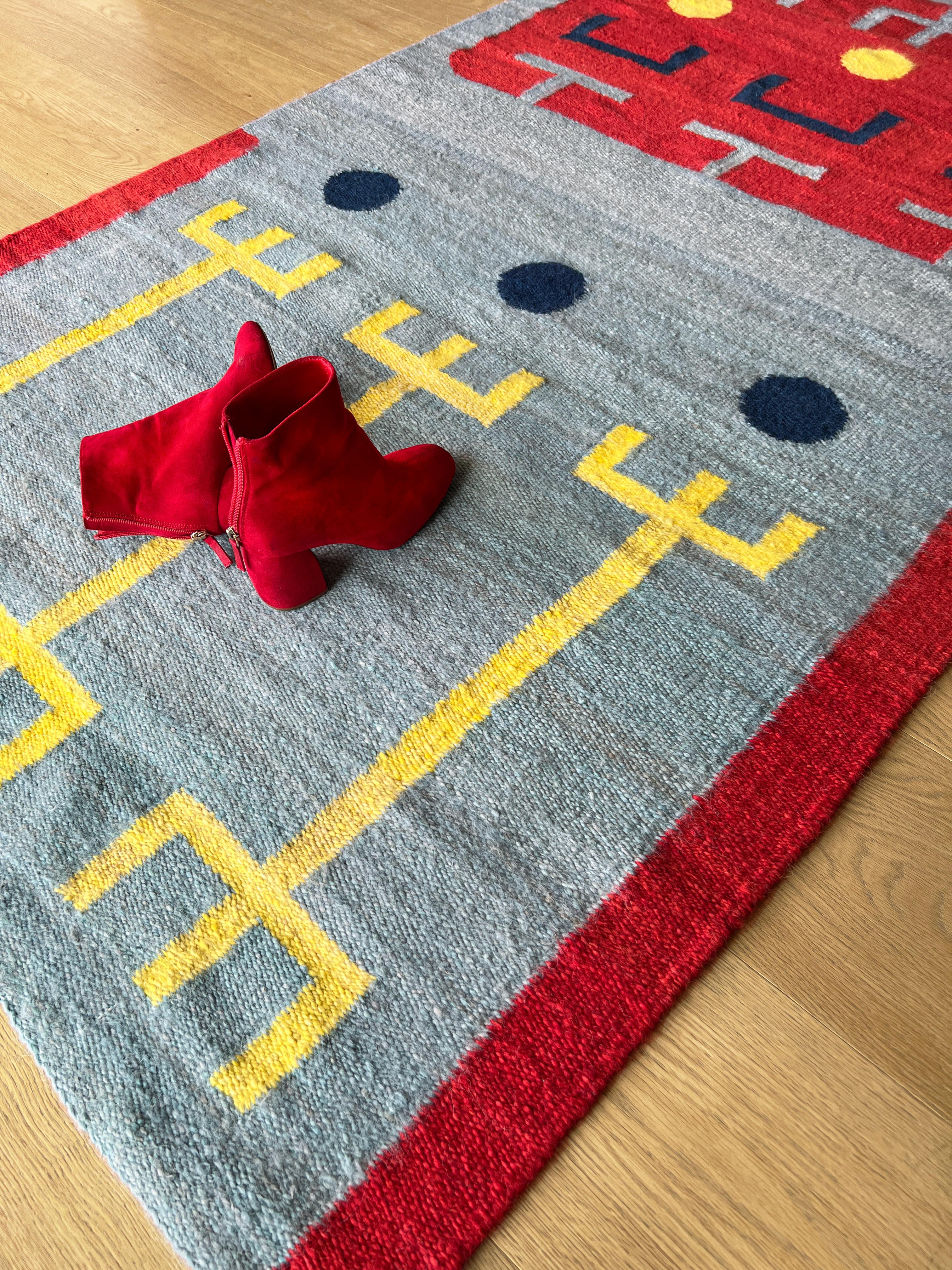 Adapted from the original design by Victor Grippo, Untitled, 1966.

Limited edition of 8 handmade and unique rugs.   

LALANA RUGS is an applied arts initiative born from the desire to combine proposals by contemporary artists with traditional local