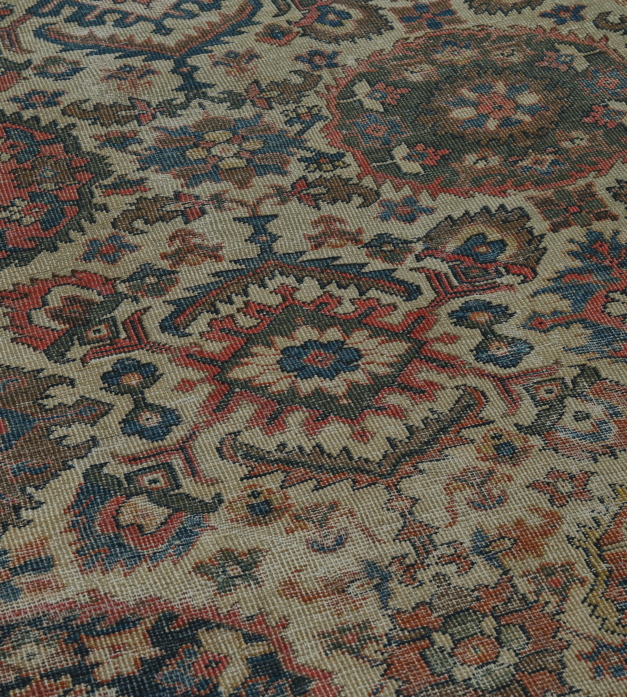 Lana Tappeto Sultanabad Rugs in lana tessuto a mano della fine del XIX secolo circa in vendita
