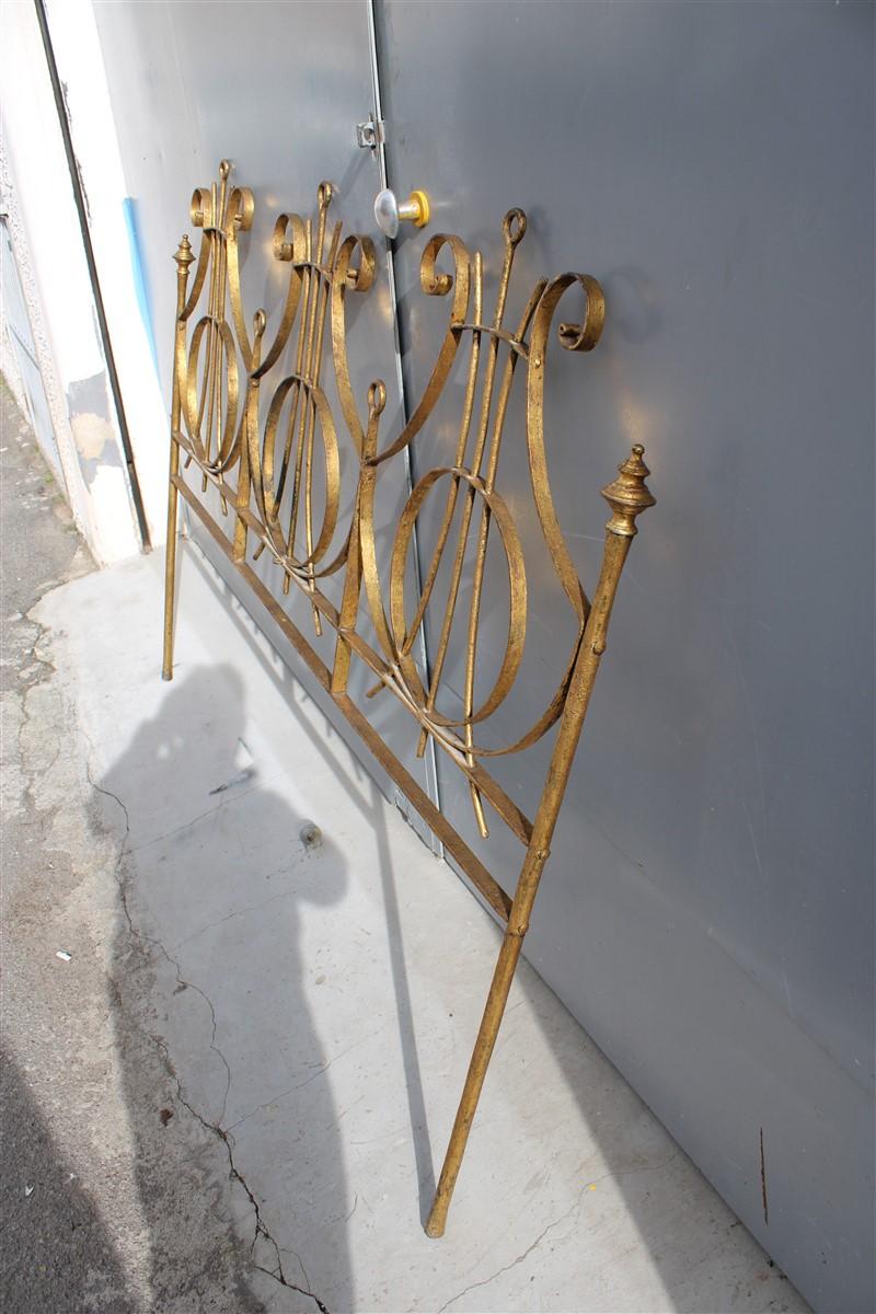 Handwrought Iron Bed and Gilded Italian Design 1950s Brutalist Gold For Sale 8
