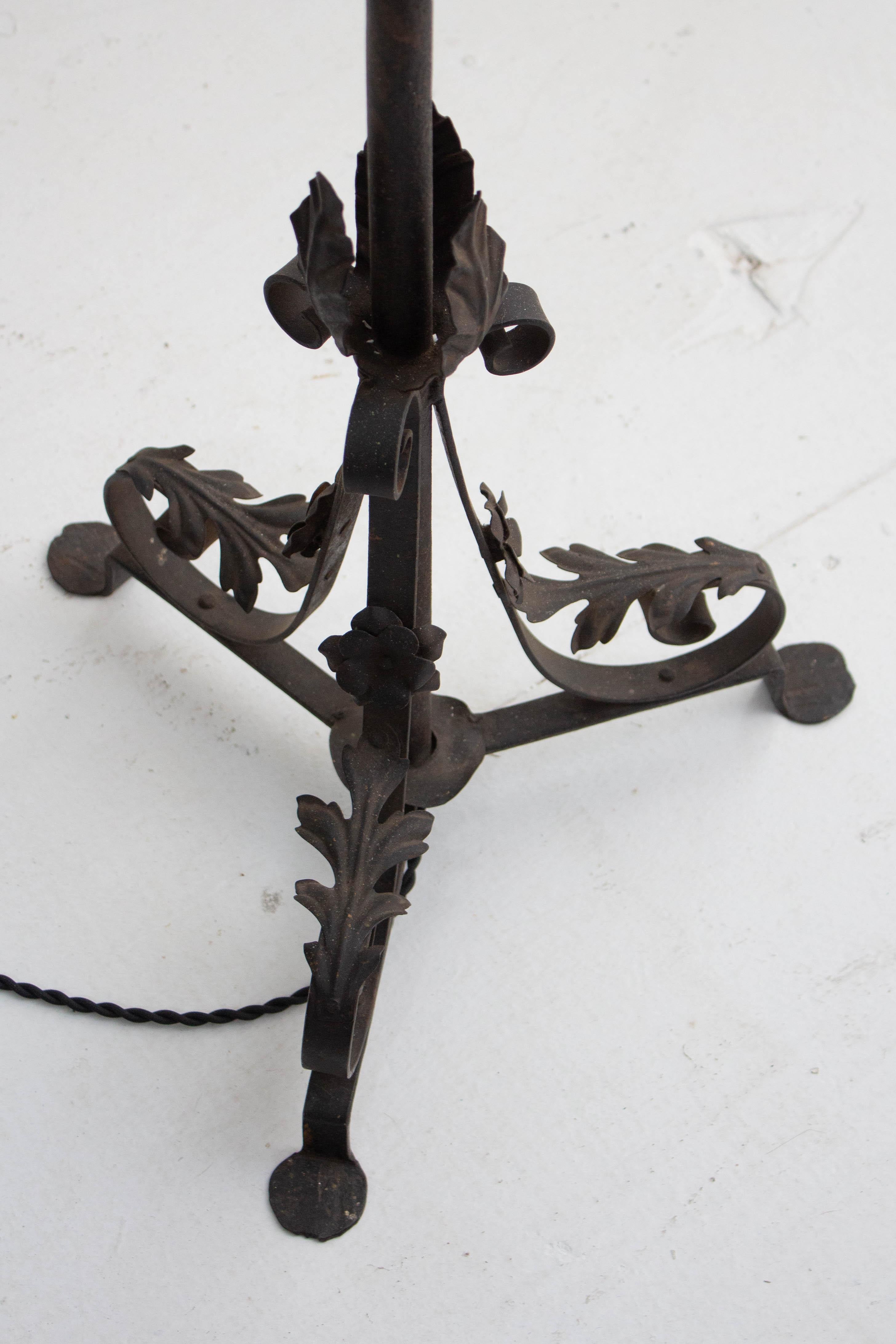 Hand-Wrought Tudor Floor Lamp in the Style of Oscar Bach For Sale 5
