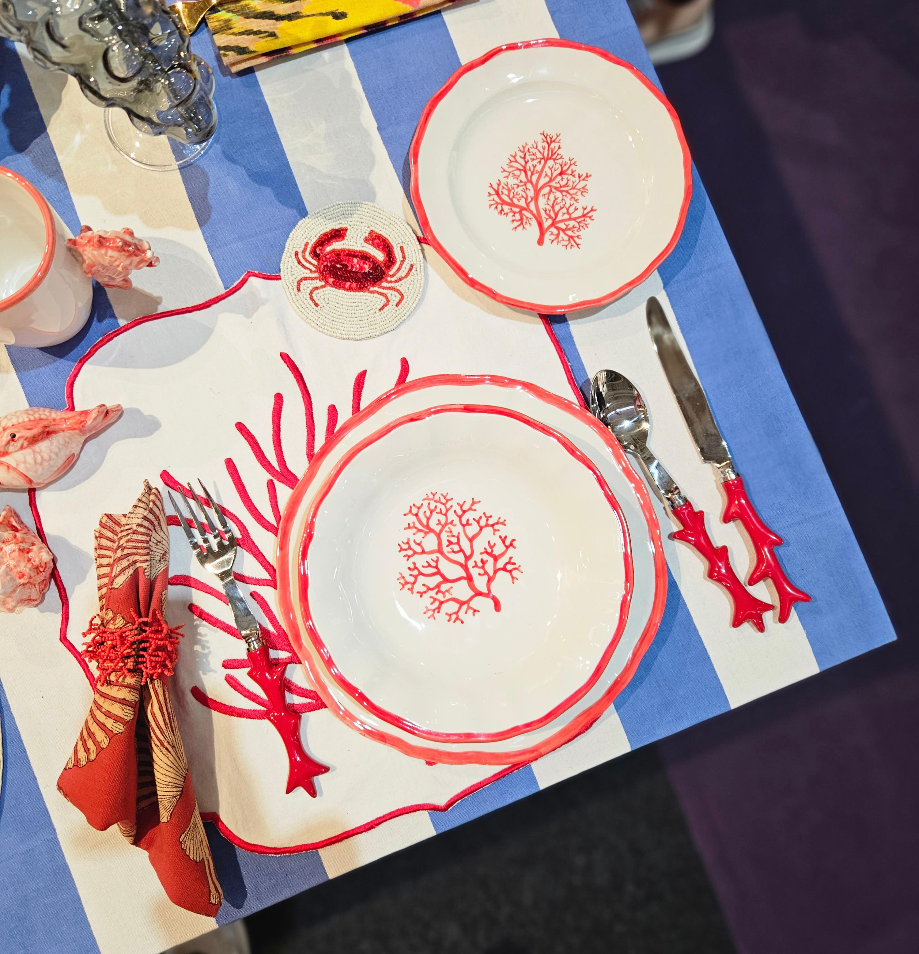 handpainted coral ceramic plates
Made in italy, ceramic 
A piece of italian craftsmanship on your table