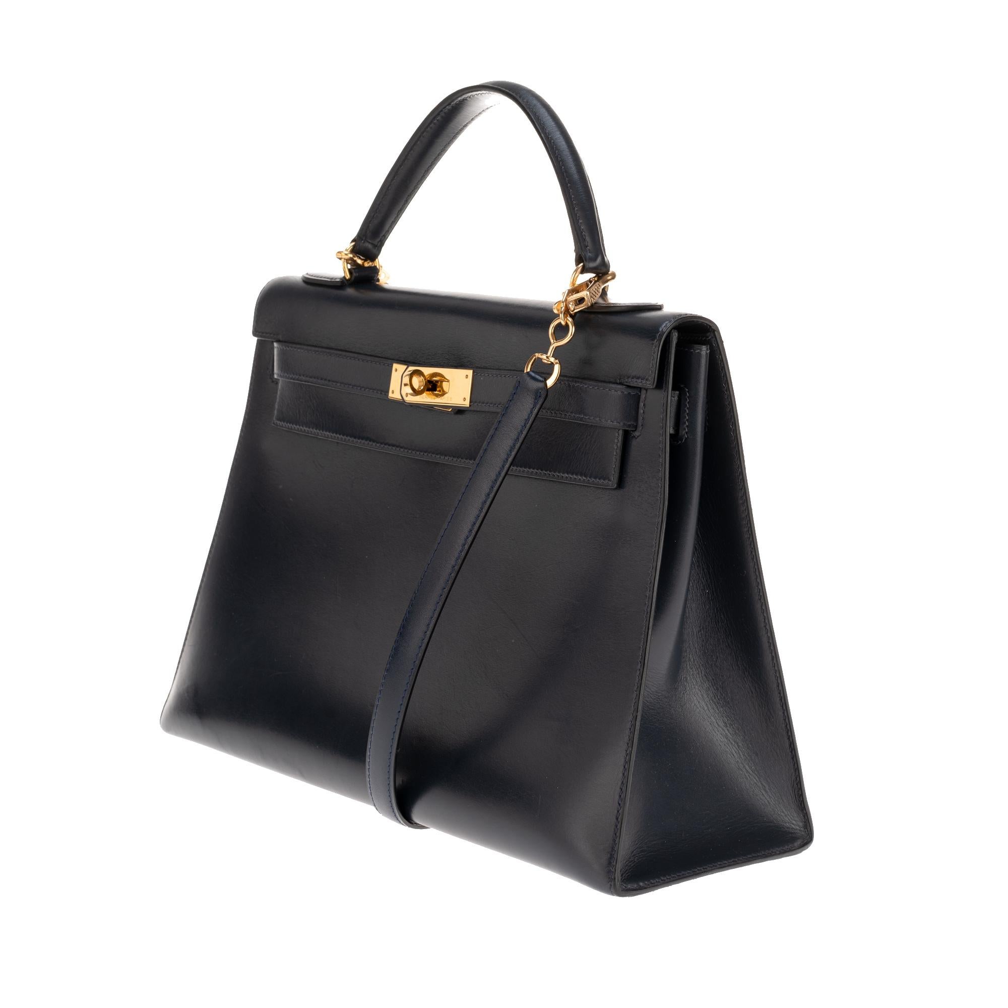 Women's Handbag Hermès Kelly sellier 32 in calfskin blue navy with strap, gold hardware!