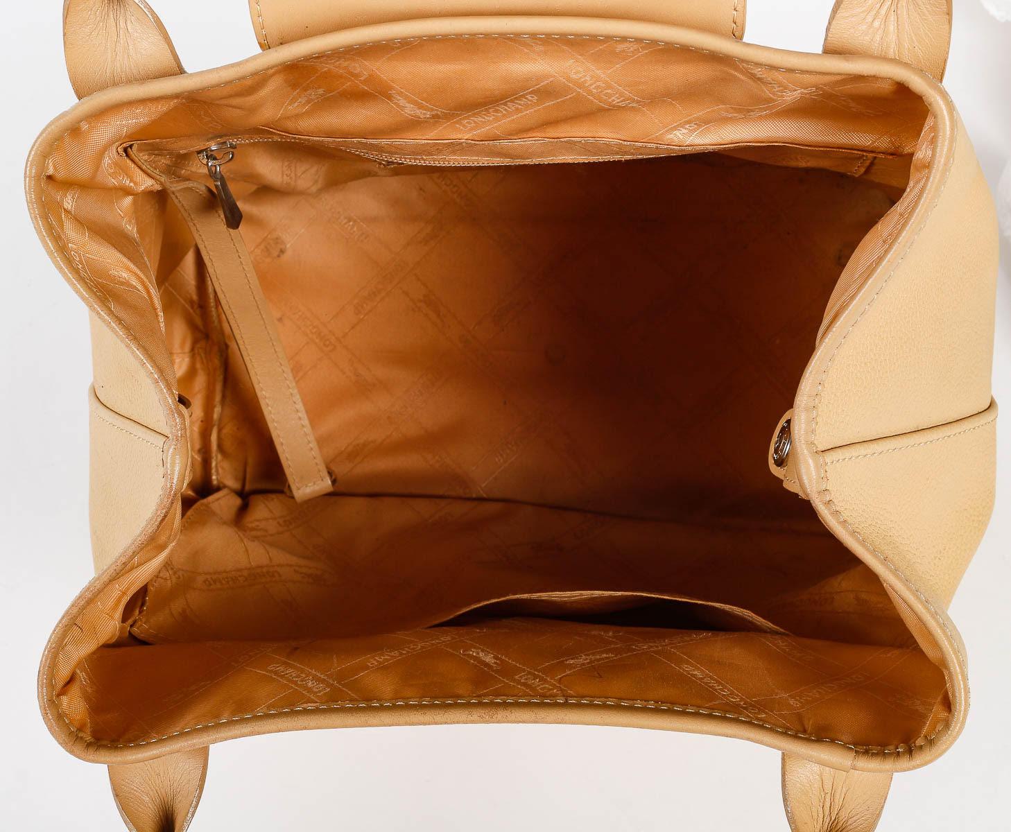 Handtasche, Longchamp, gelbes Leder, Chromschnalle, 20. Jahrhundert. im Angebot 2