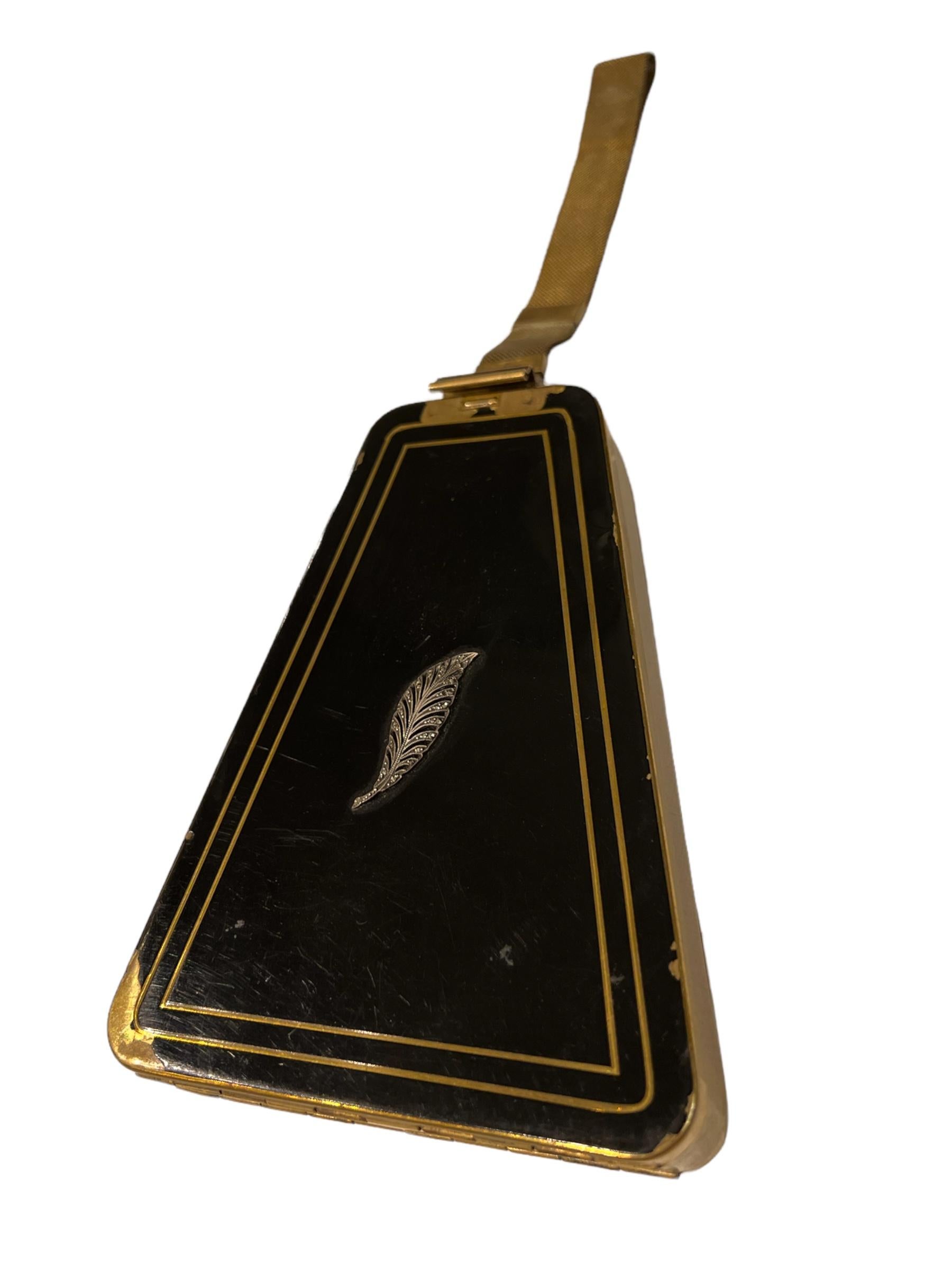 Stile della borsa: Art Deco in bronzo, 1930