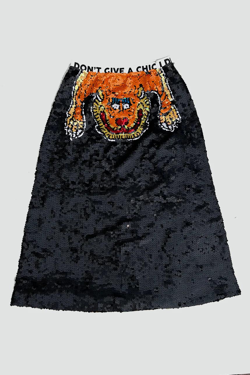Black Handbeaded sequins tiger skirt For Sale