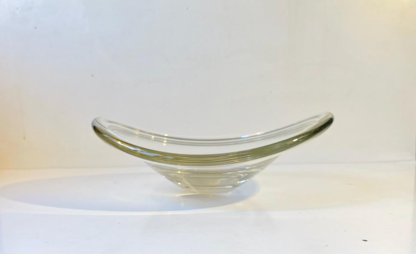 Mid-Century Modern Handblown Glass Fruit Bowl by Per Lütken for Holmegaard, 1960s For Sale