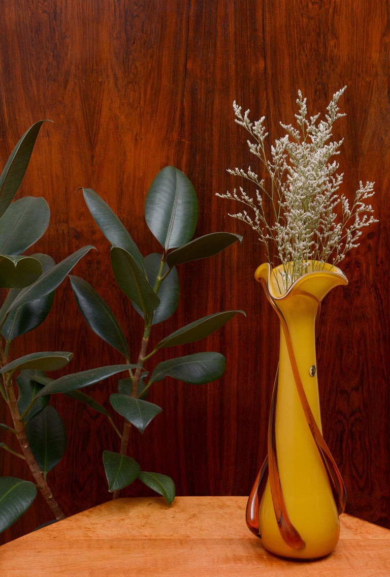 Vase En Verre Soufflé Main – Vintage 60's (vert, 18x20 Cm)