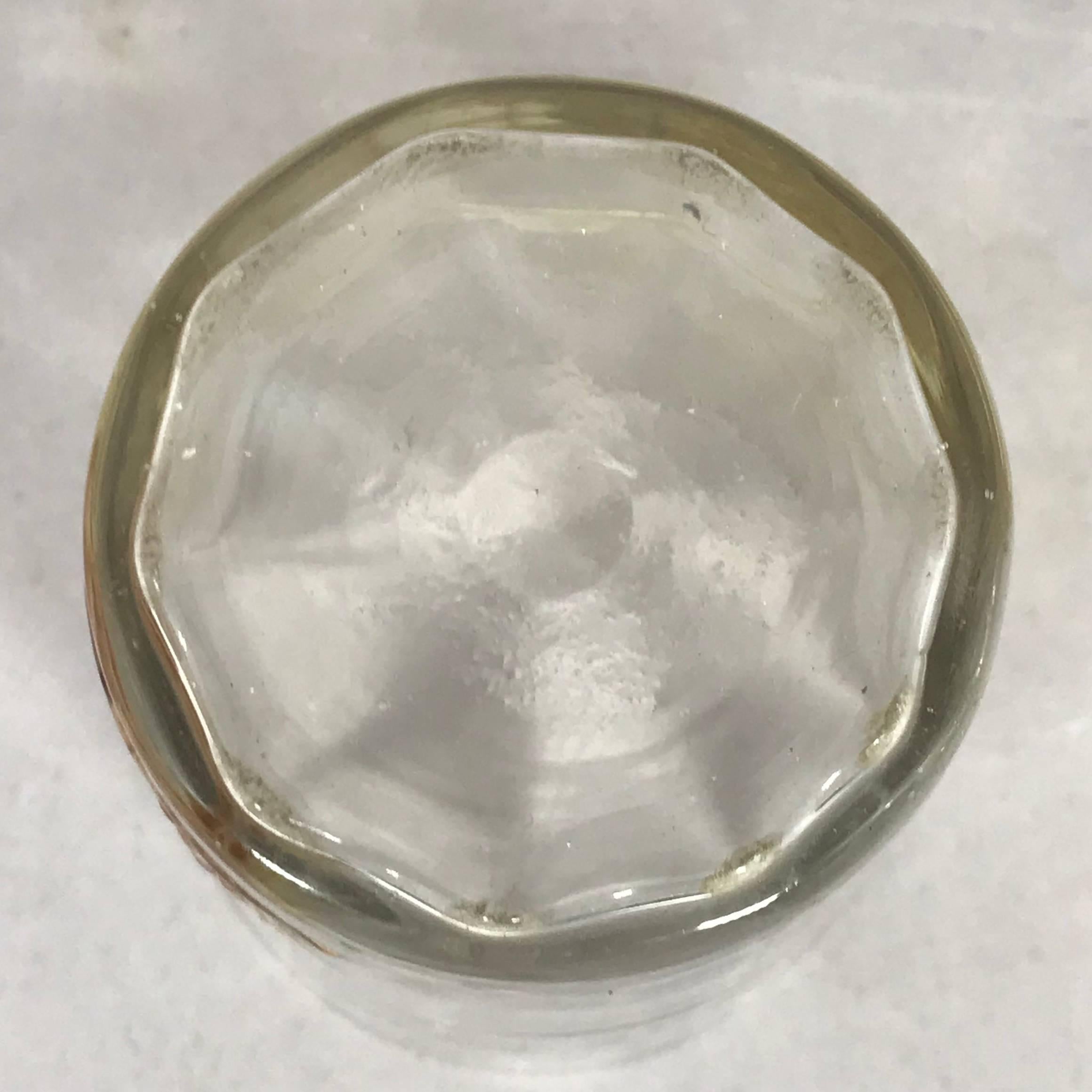 Émaillé Verre soufflé à la bouche Murano avec motif d'aviron athlétique en vente