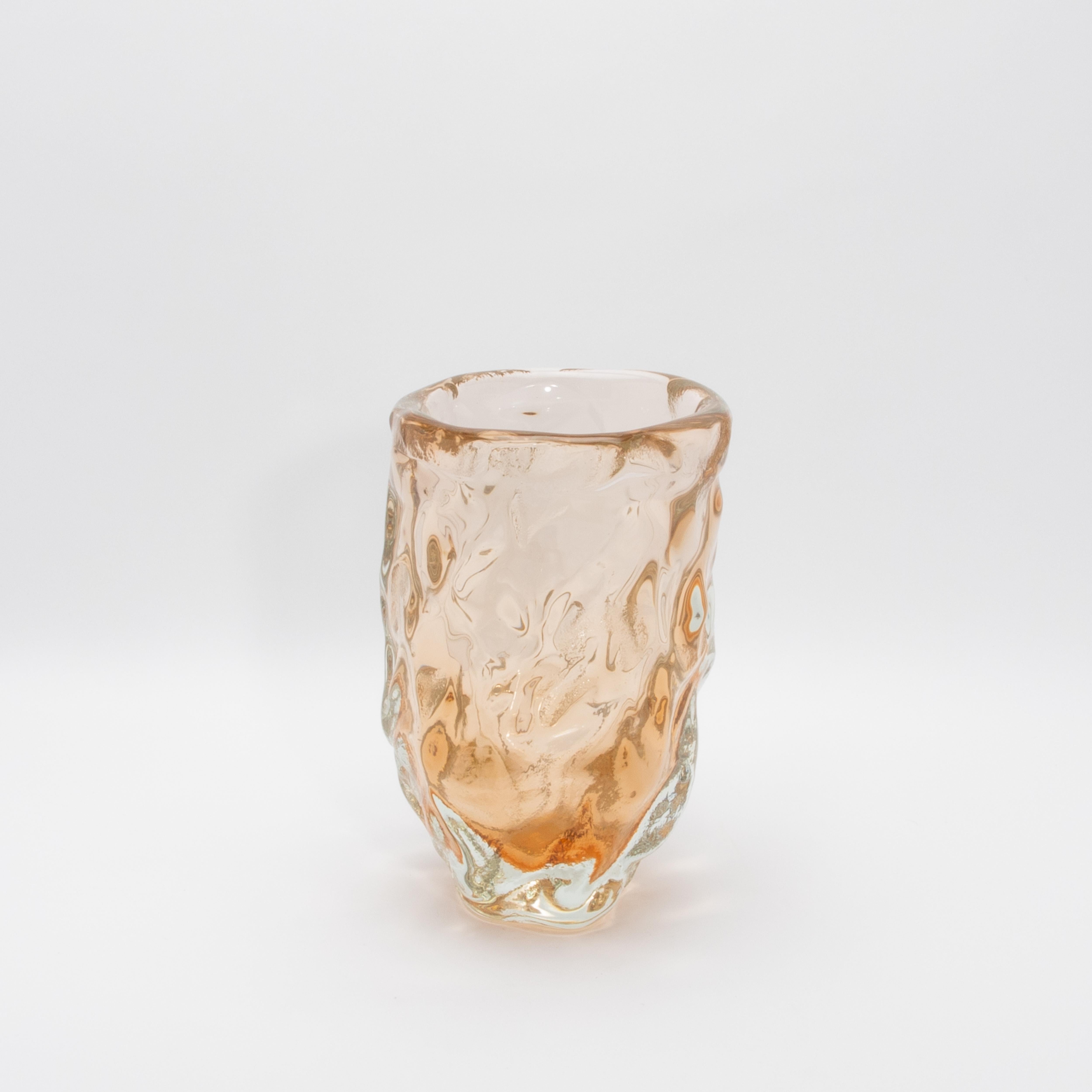 Vaso scultoreo di Murano soffiato a mano in oro rosa In condizioni Nuovo in vendita a West Hollywood, CA