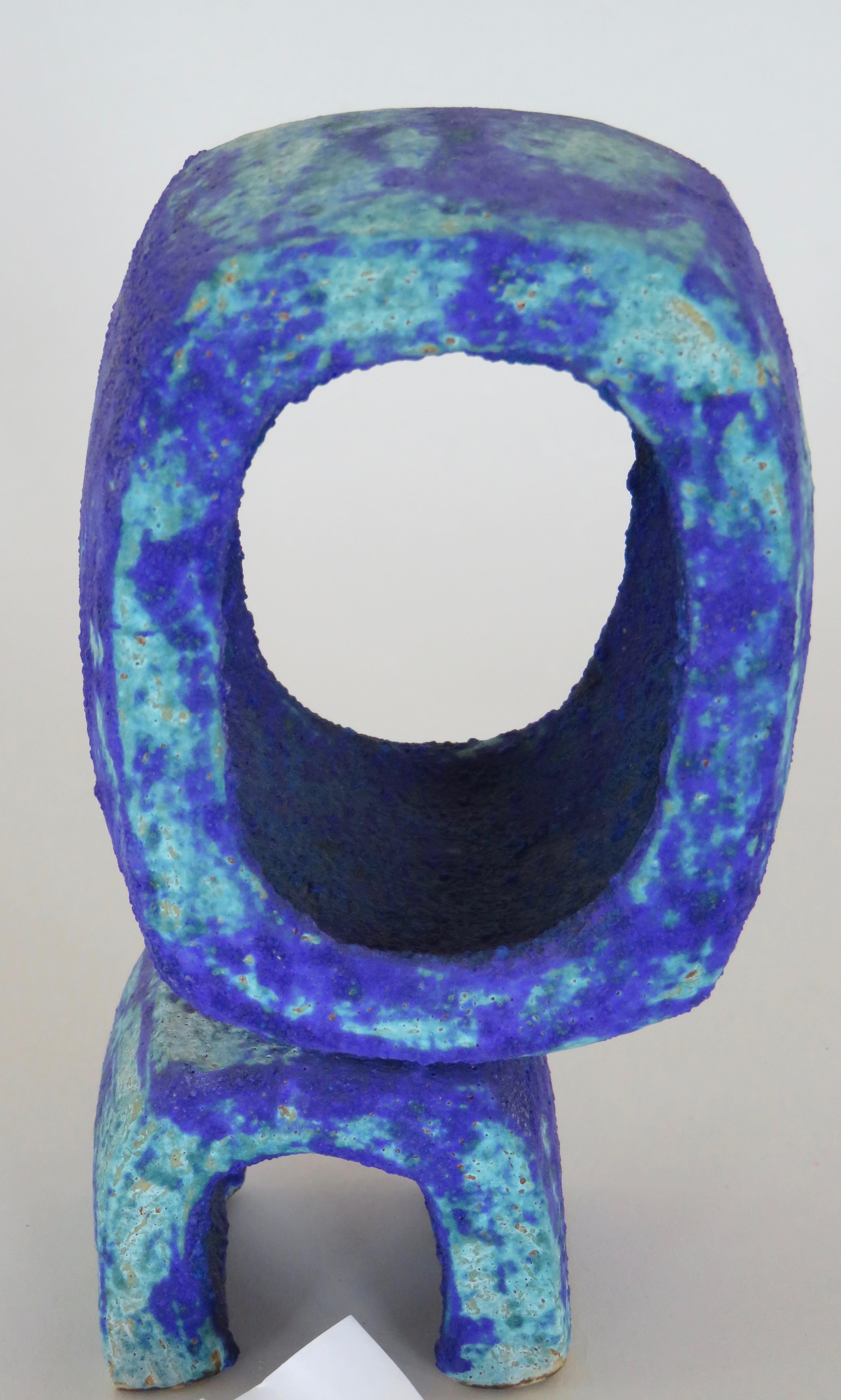 Small Hand Built Standing Oval Ceramic Sculpture in Turquoise and Deep Blue #3 (Glasiert)