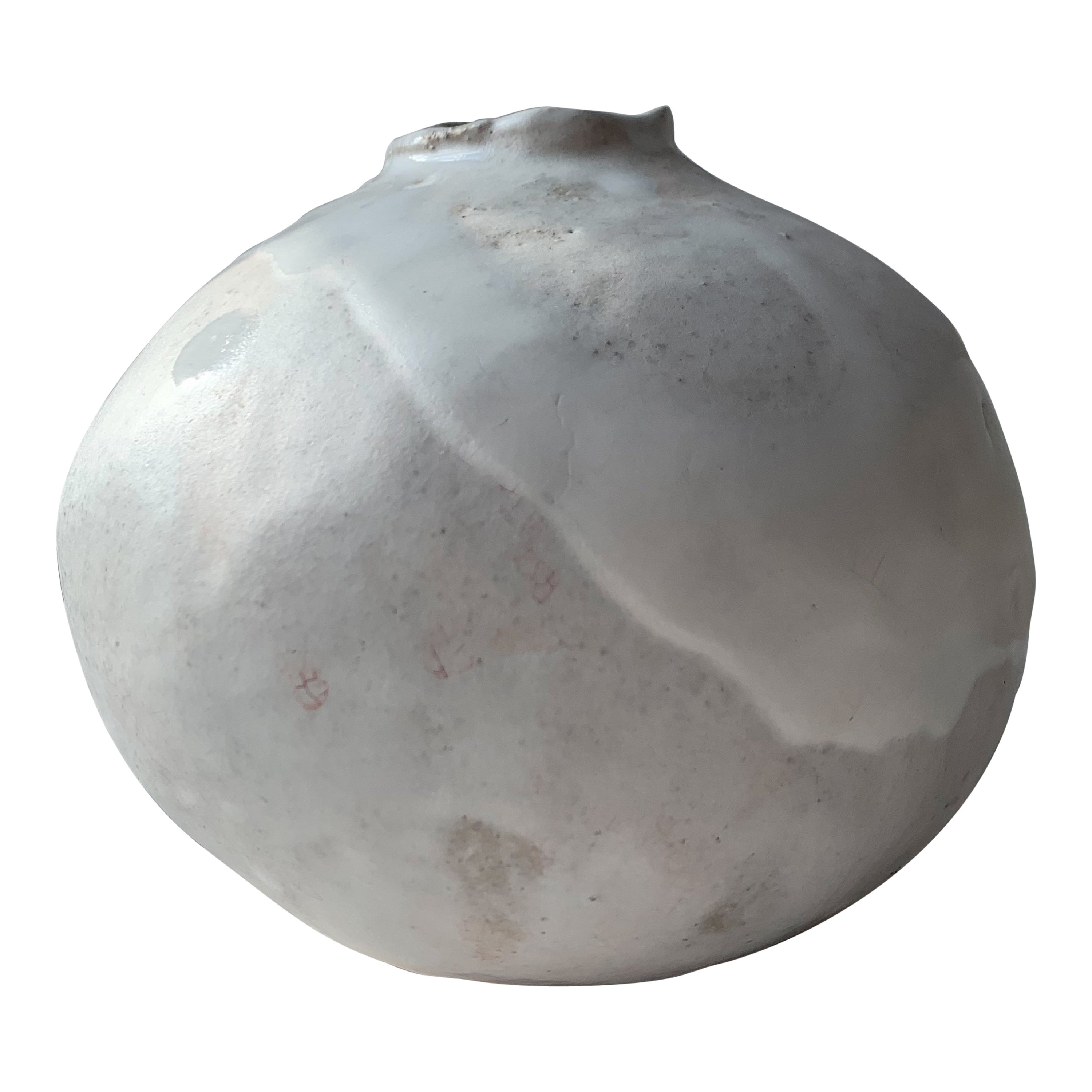 Vaso a luna in ceramica organica moderna costruito a mano
