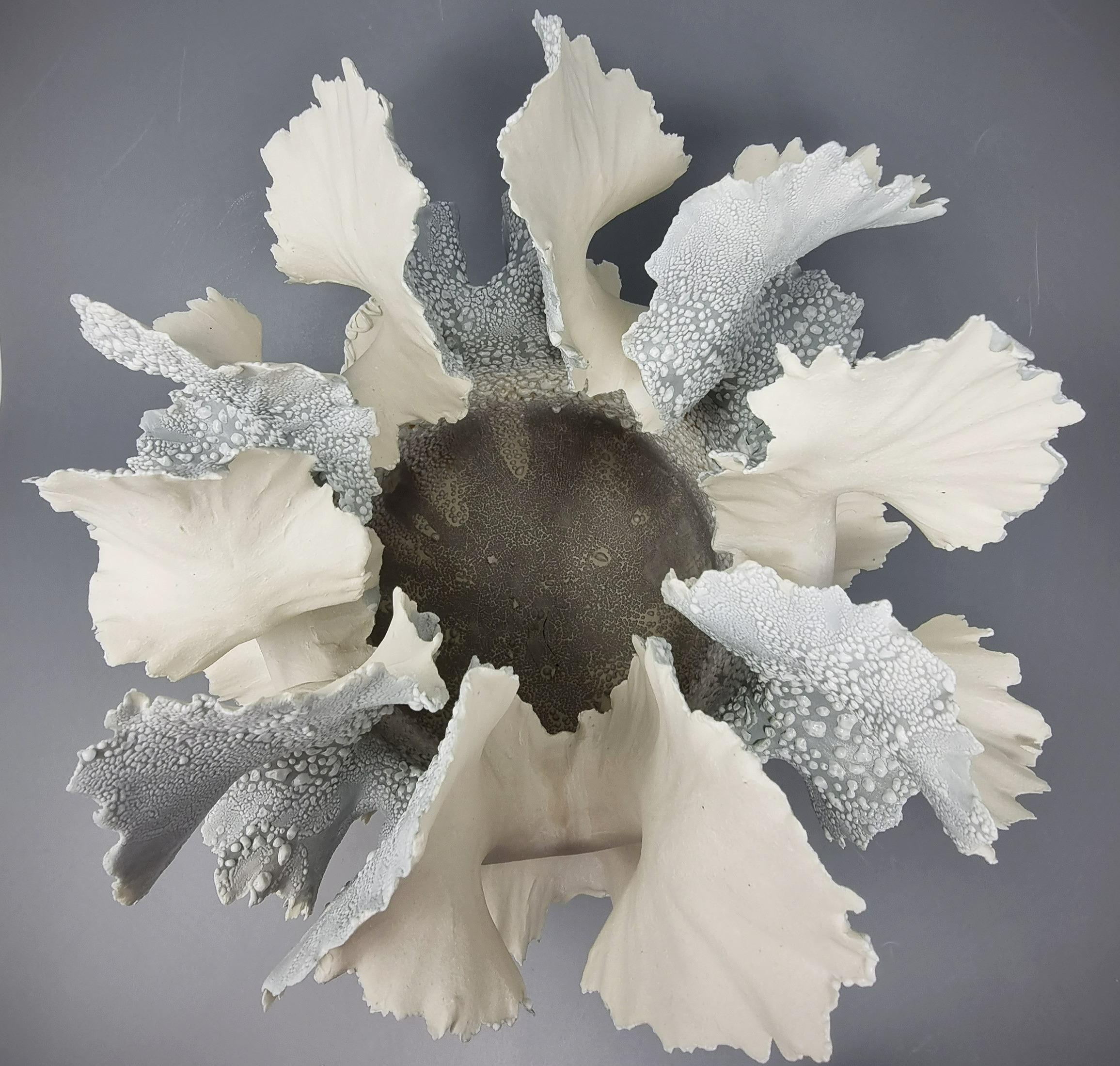 Contemporary Handbuilt Paperporcelain Sculpture with Light Grey /106