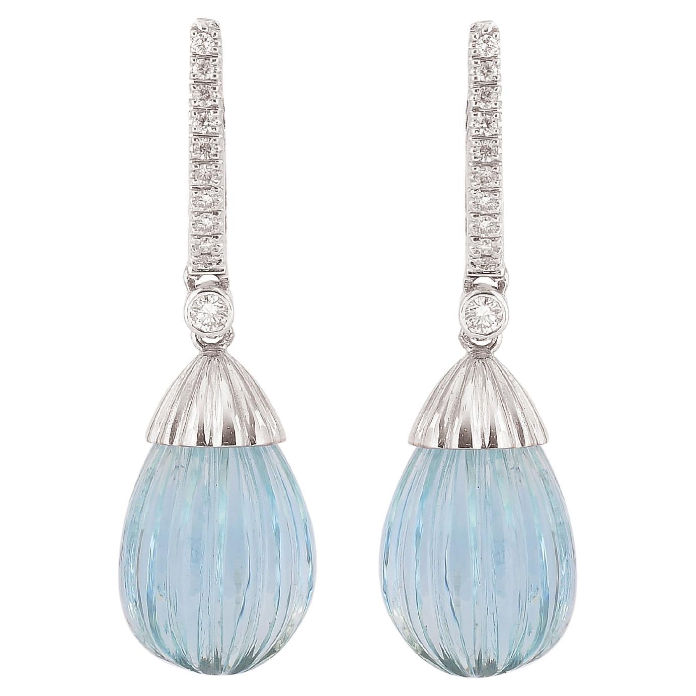 Handcarved aquamarine carved earring with white gold and diamond