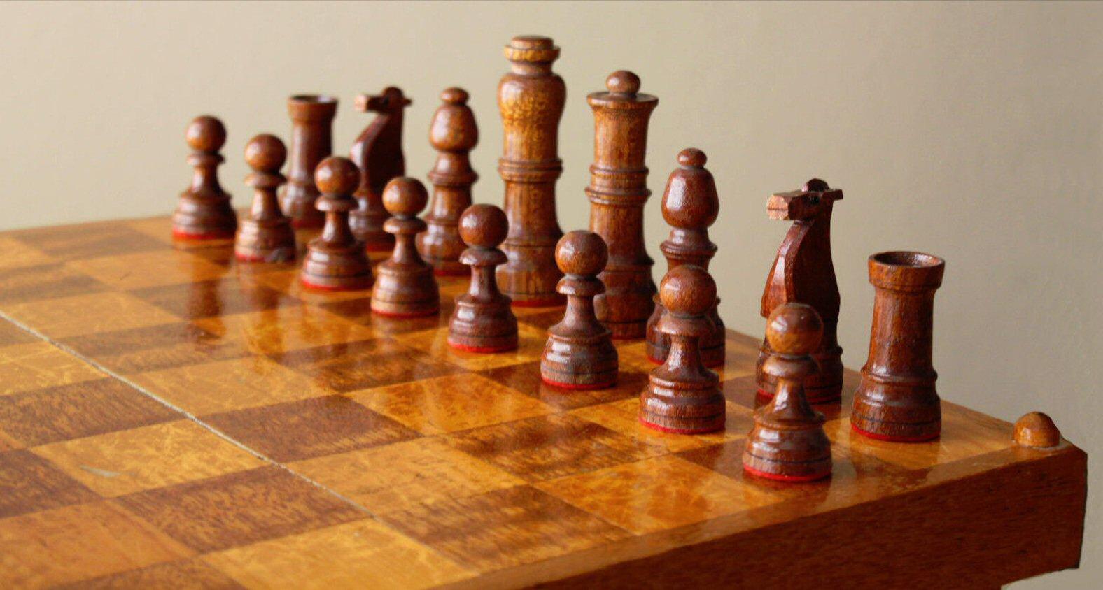  Handcarved & Crafted Mid Century Wood Chess Table!  Teak Maple Walnut Set 1950s In Good Condition For Sale In Peoria, AZ